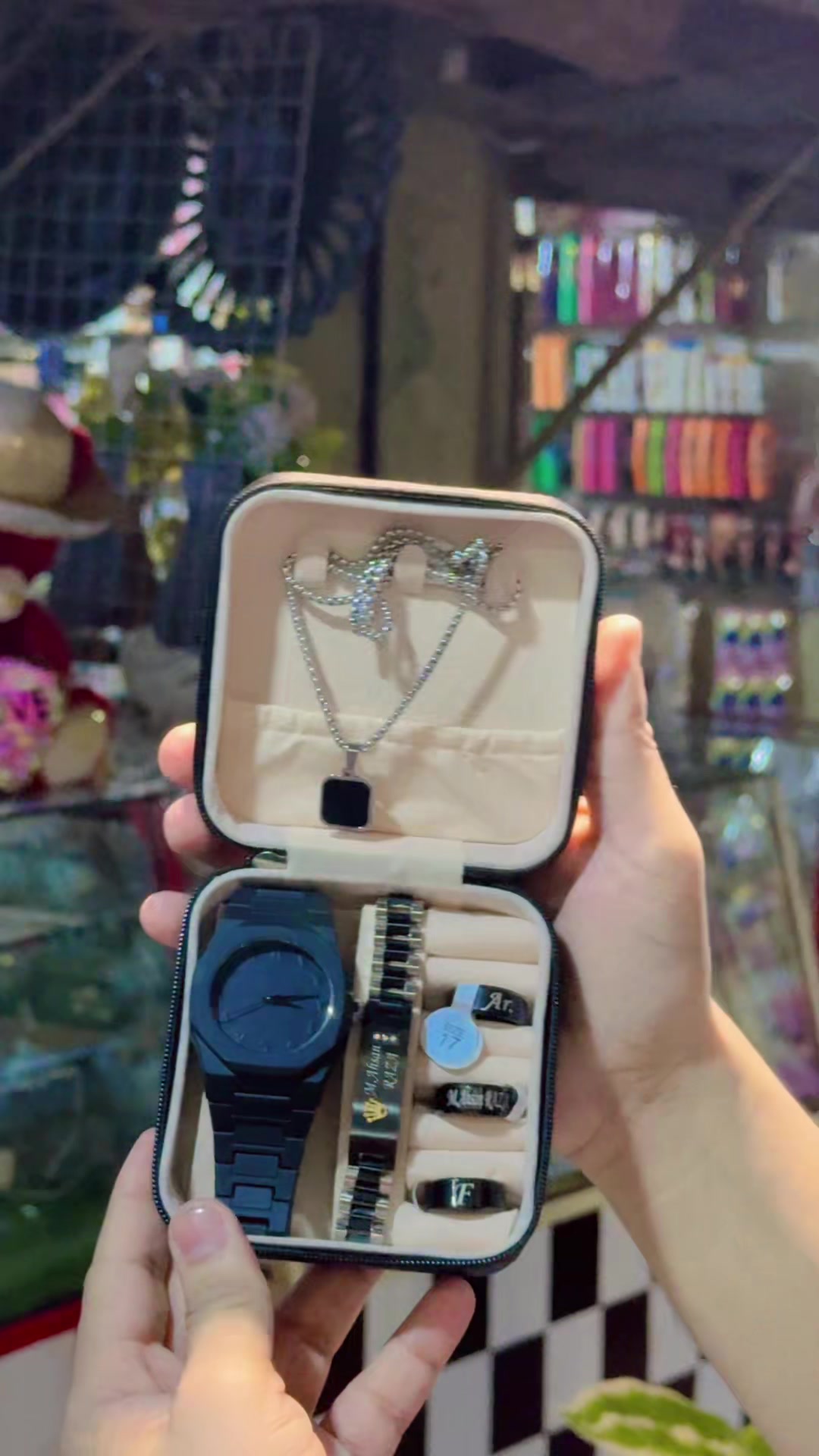 @Junaid gift center 🎁