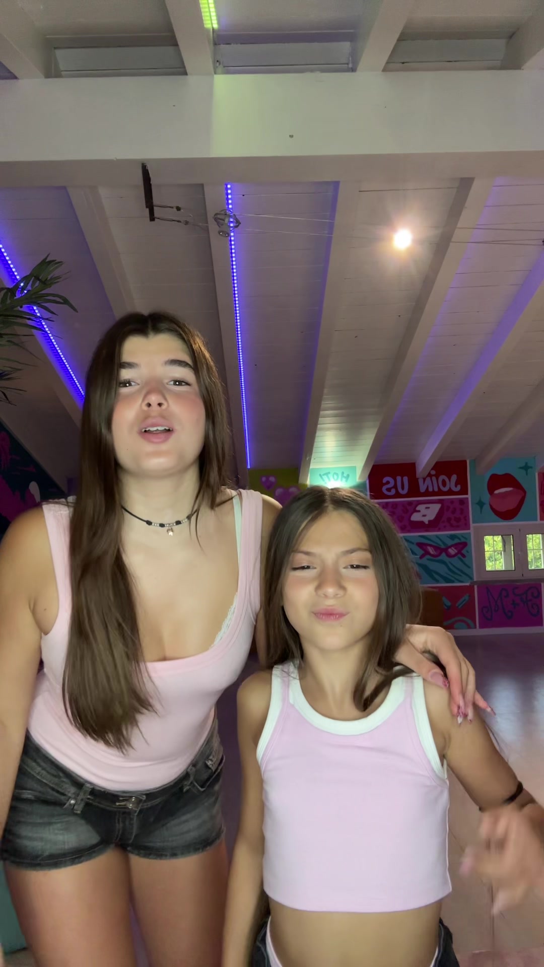 @vikydelpe