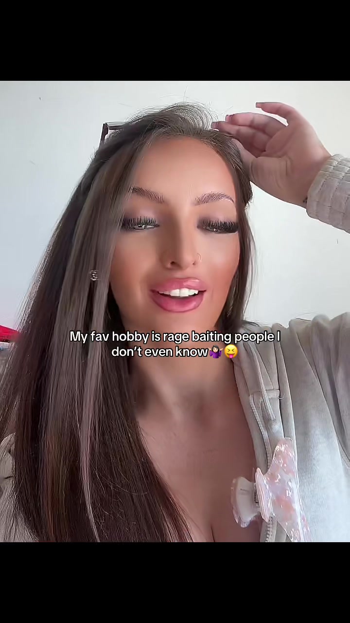 @𝖨𝗍𝗌𝖡𝗋𝗈𝗀𝗌𝖡𝖺𝖻𝗒𝗒👑✨