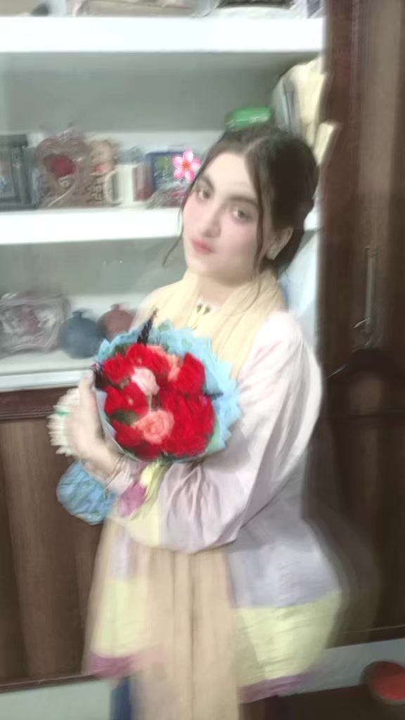 @Jaana Marwat 123