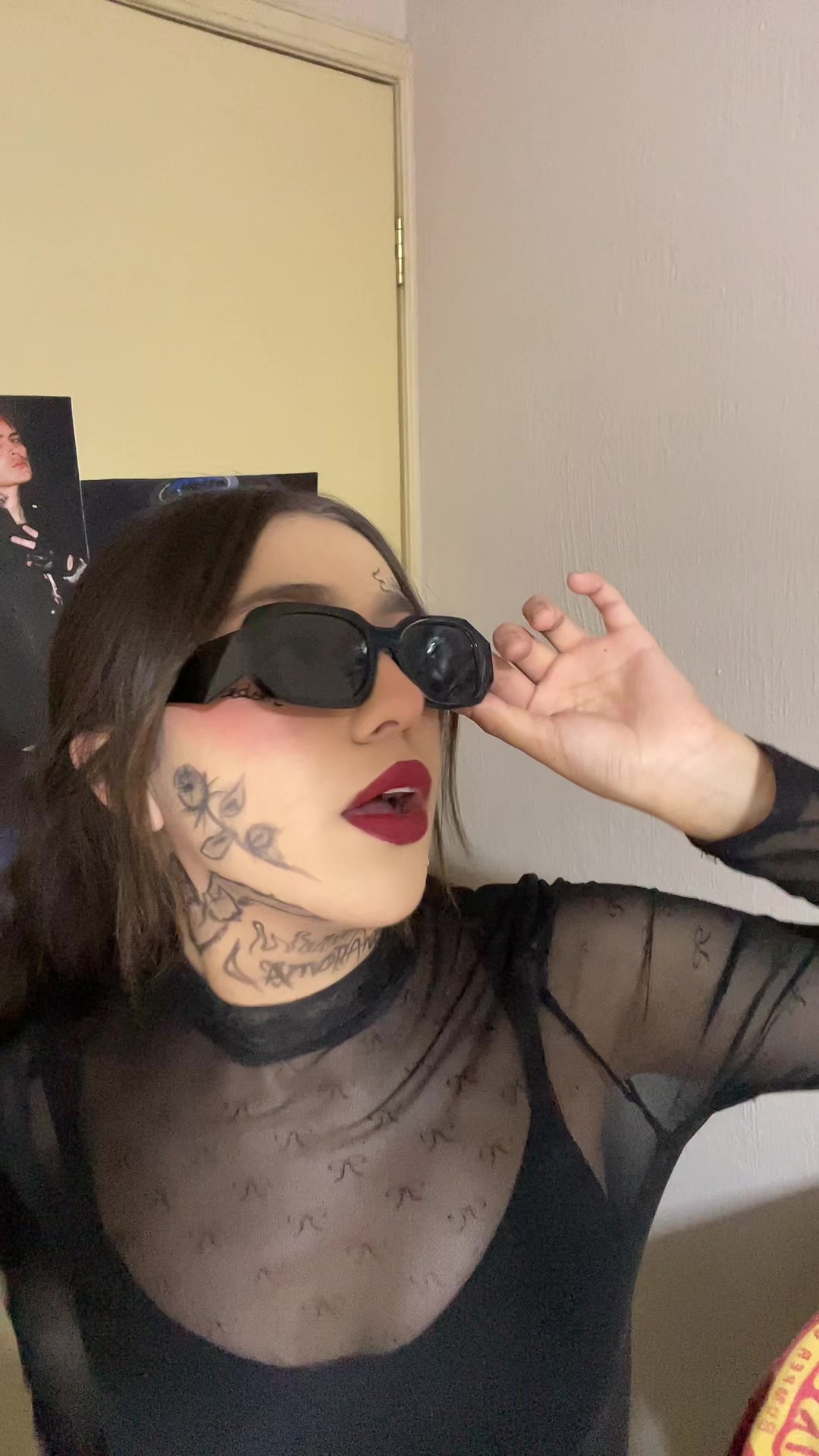 @sam sam 🦇