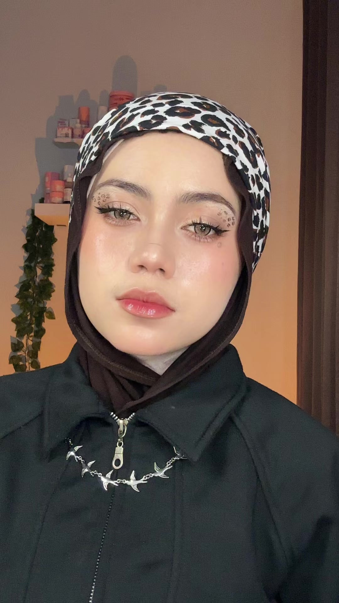 @هستي