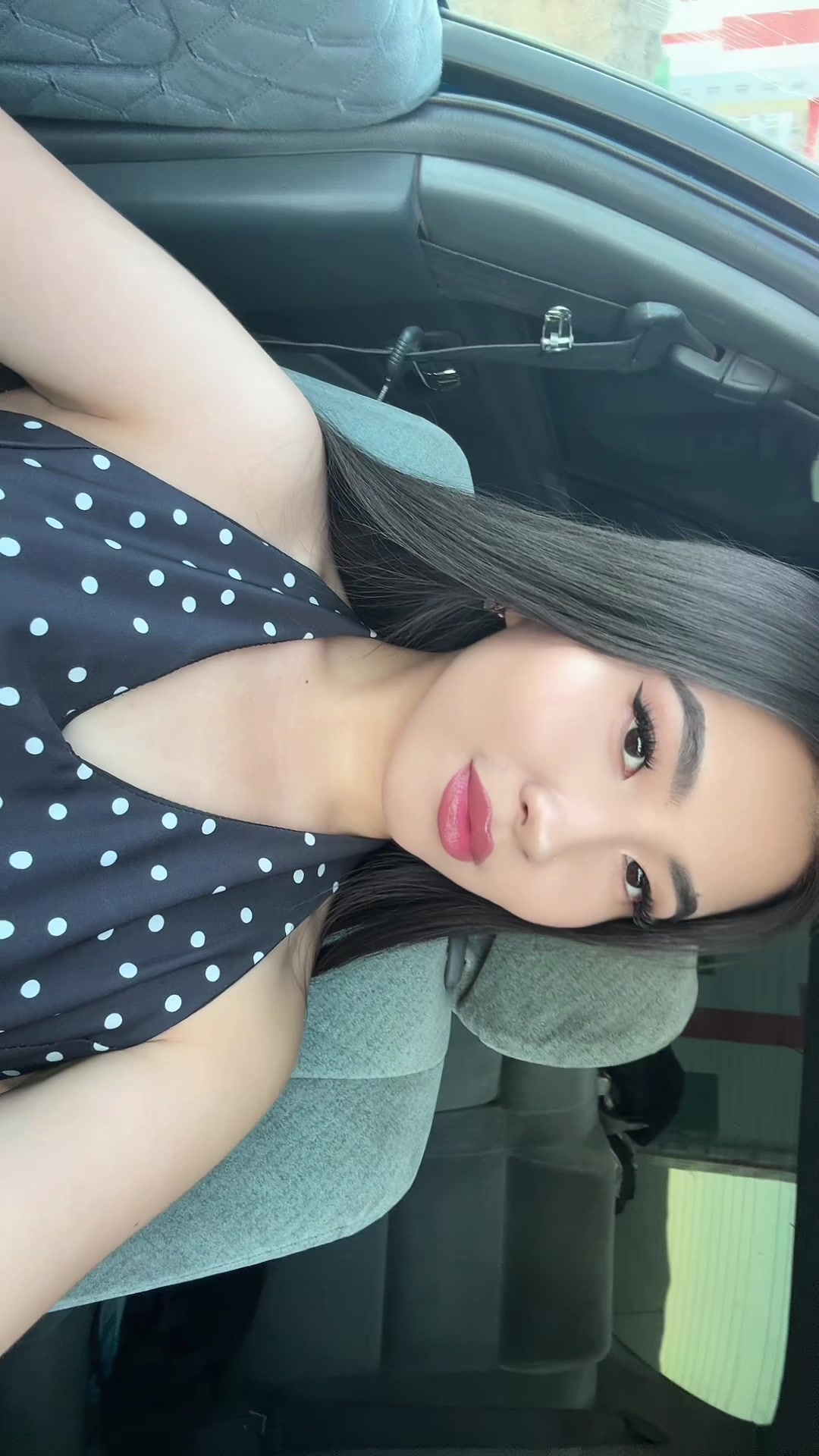 @𝒜𝓇𝓊𝓏𝒽𝒶𝓃