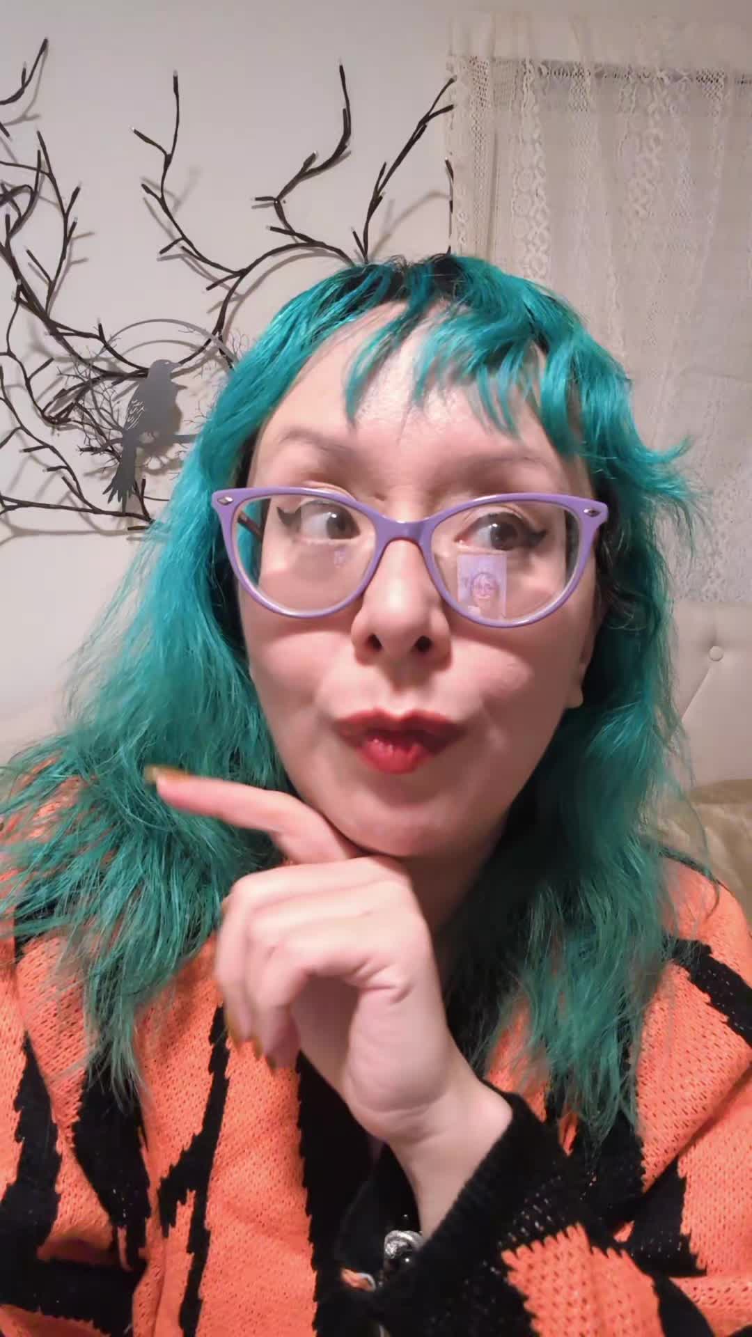 @iOtheEmpress