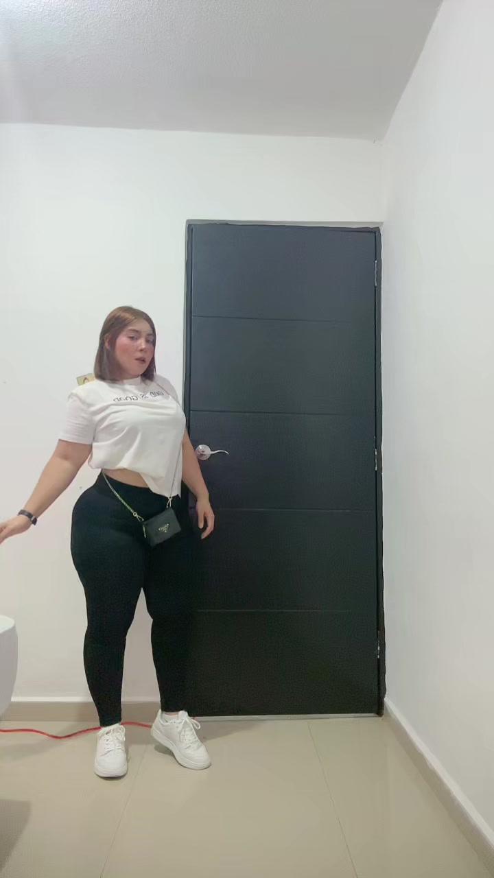@𝓢𝓮𝓵𝓮𝓷𝓮👸🏻🍒