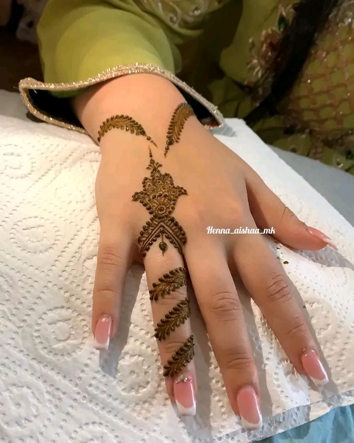 @Shakila🇧🇩