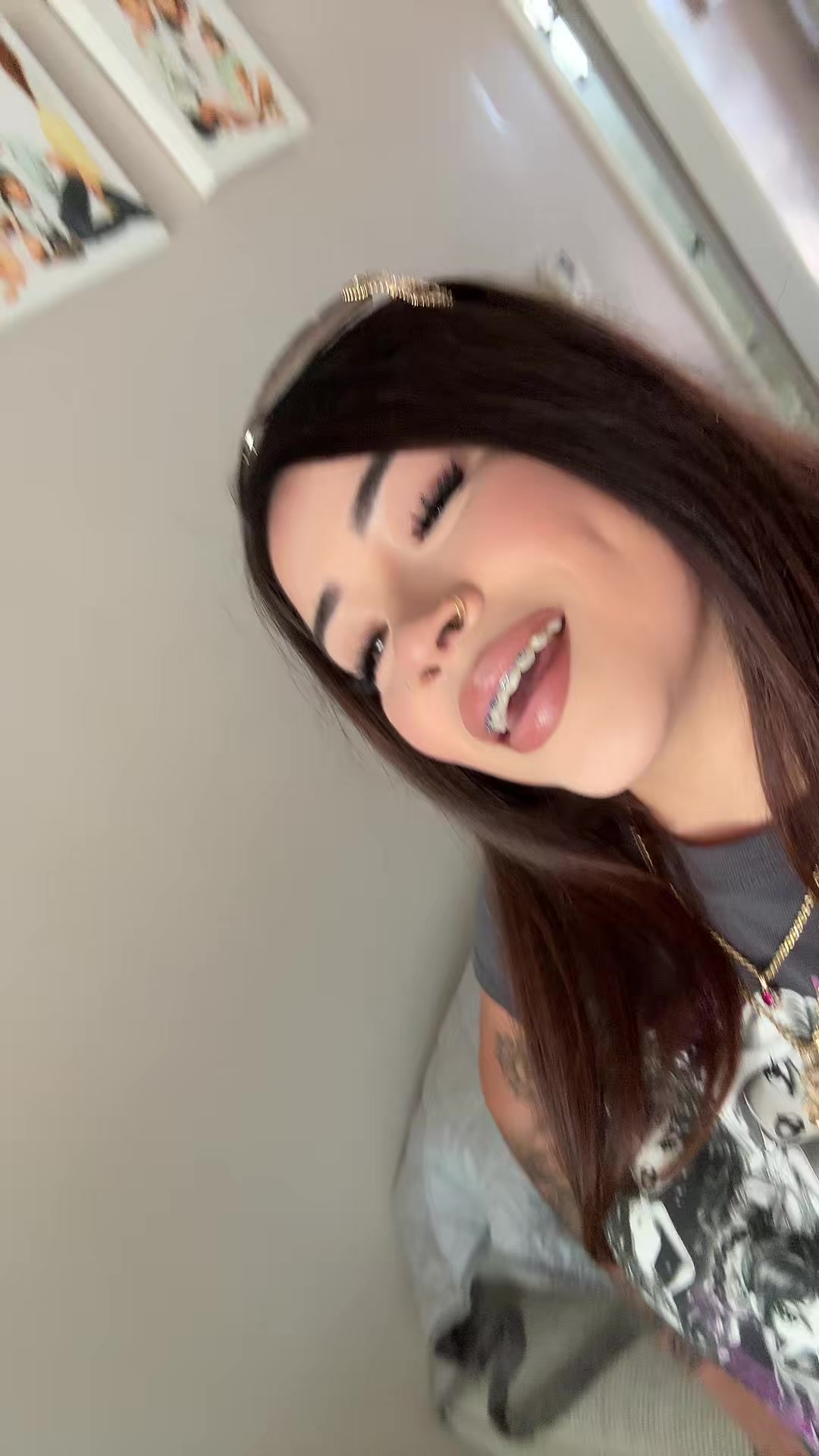 @LaGuera_