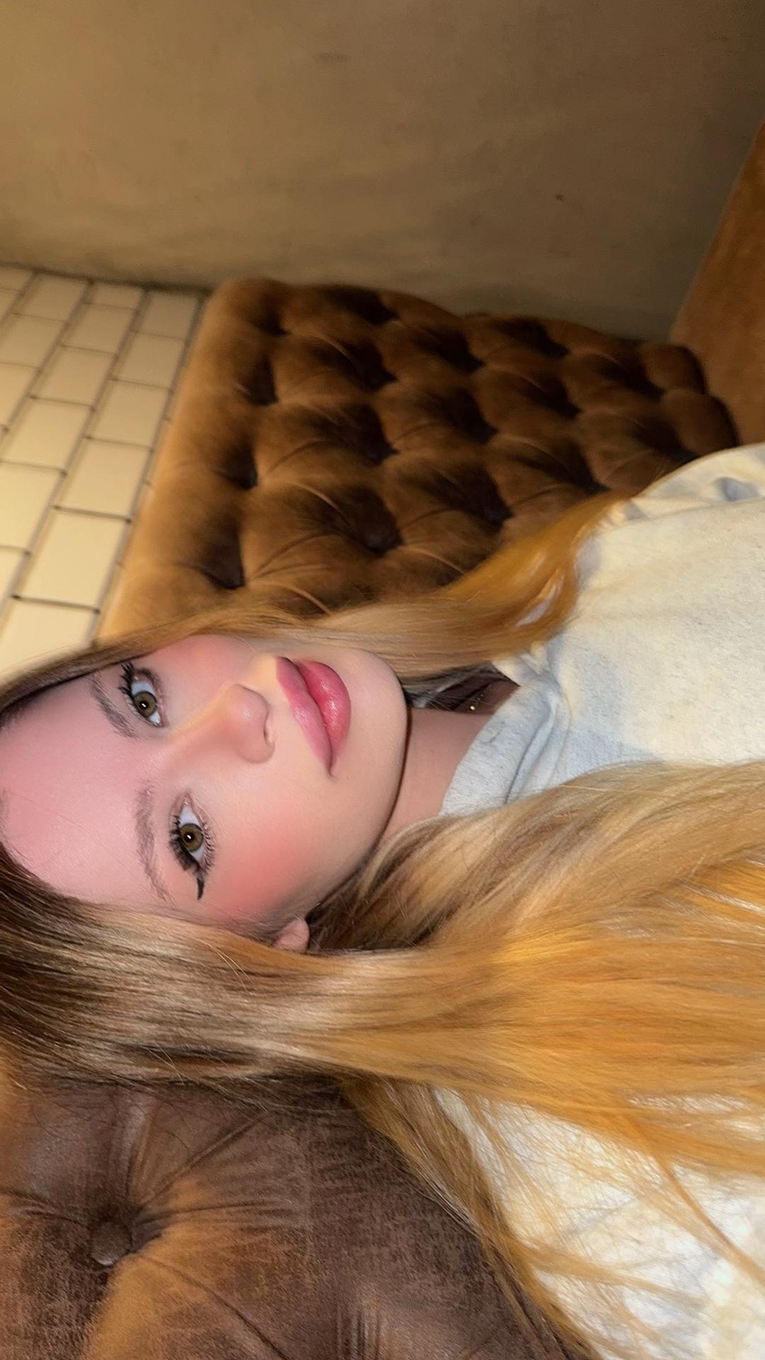 @lolaarioss