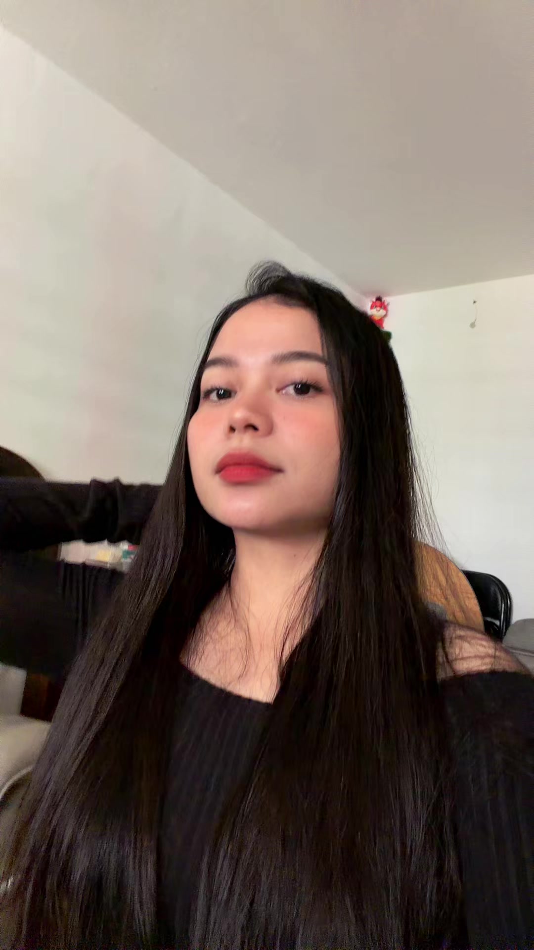 @𝕁𝕠𝕨𝕖𝕝𝕝𝕒