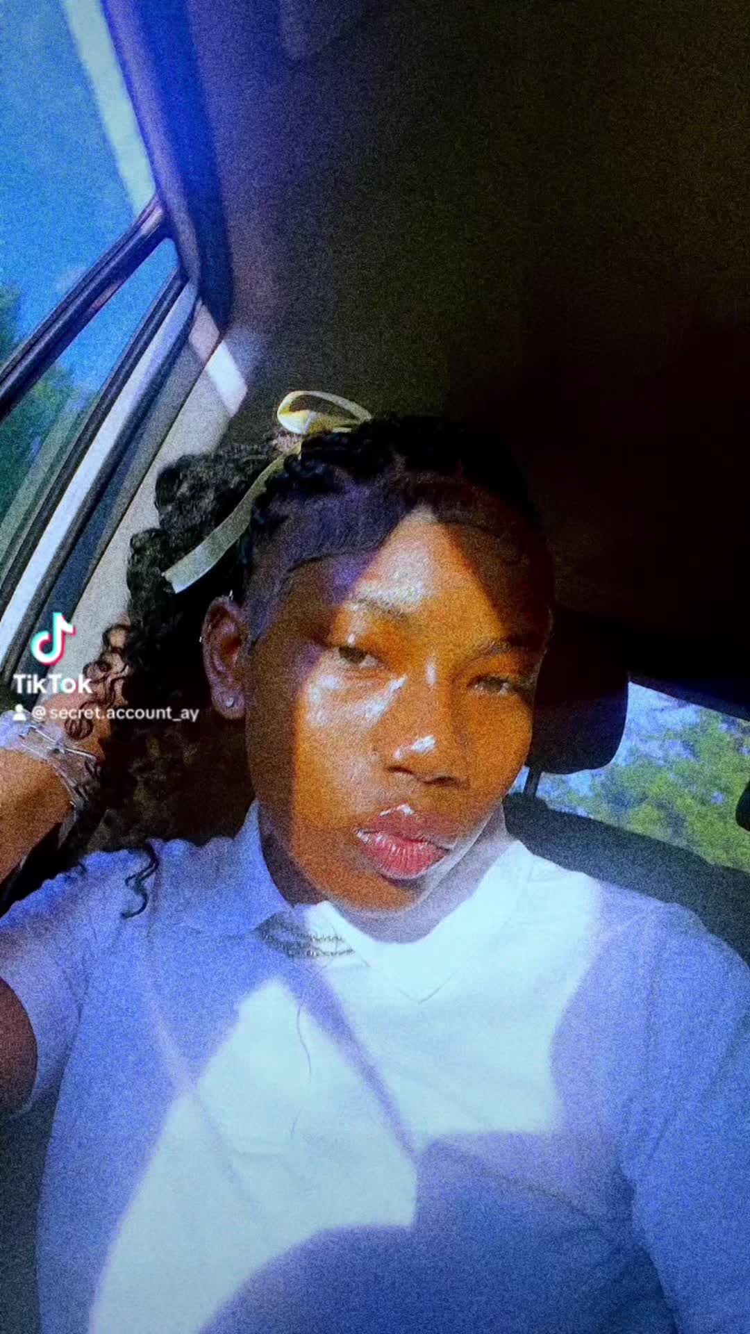 @Ummm_Aysah