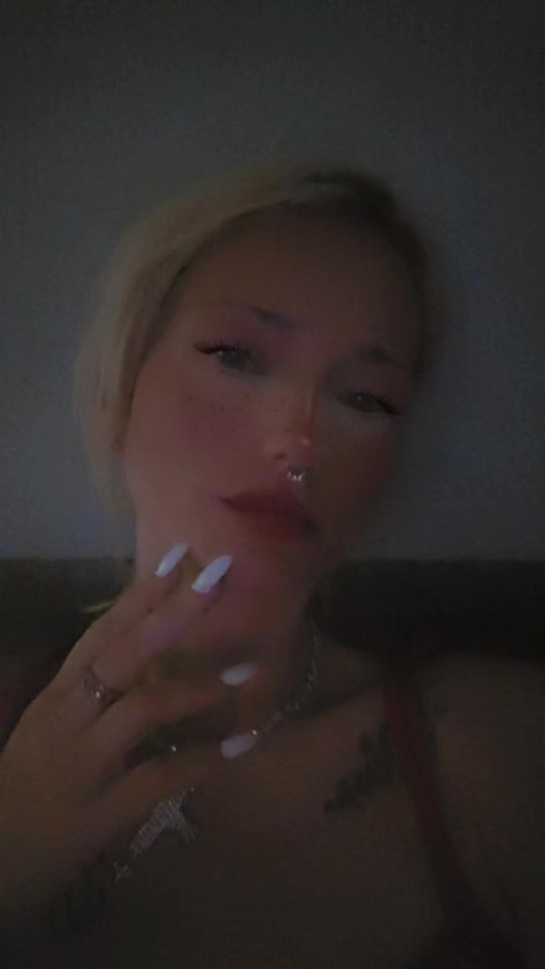 @🧡💛💚💜shushyourlips🧡💛💚💜