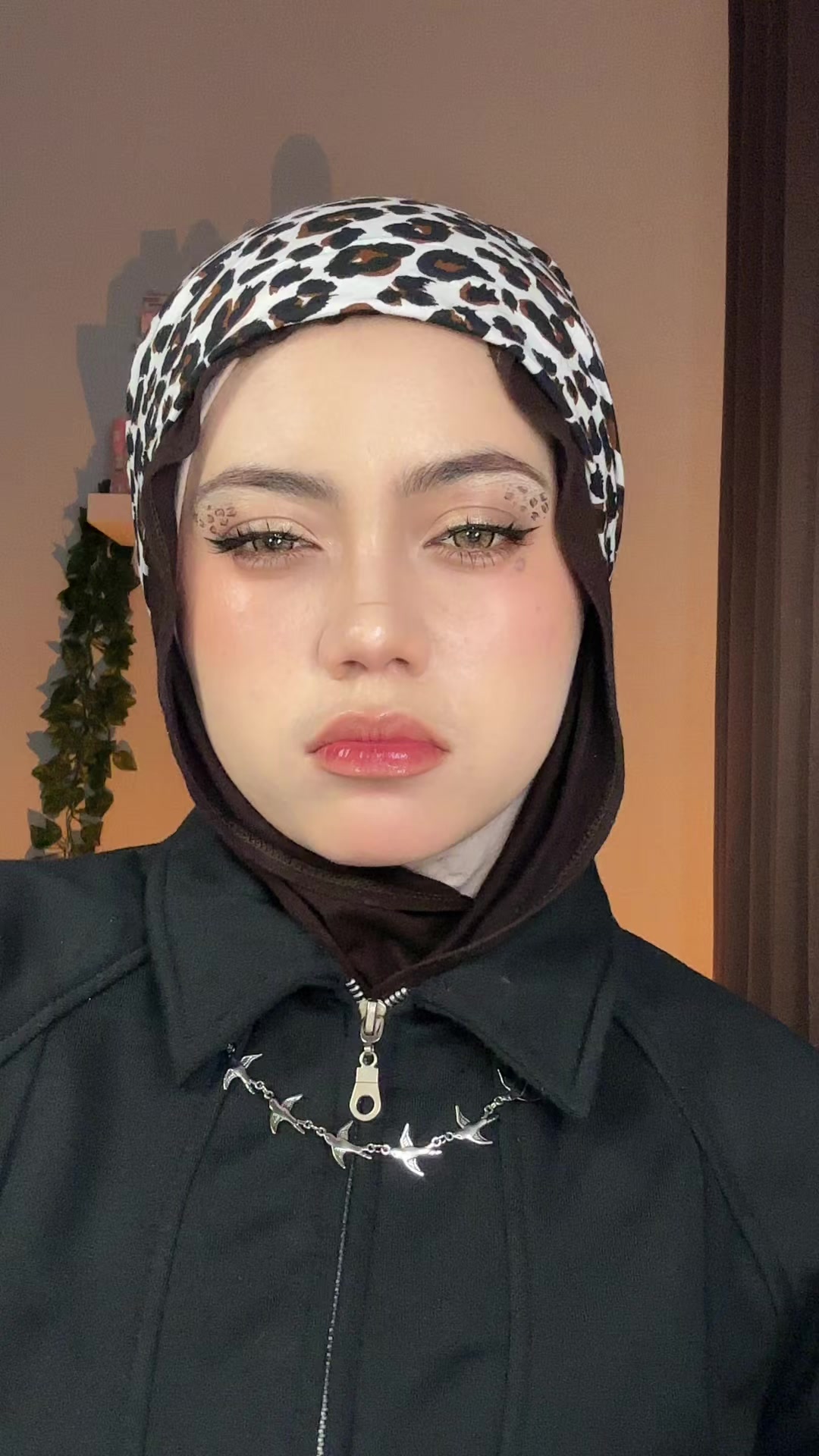 @هستي