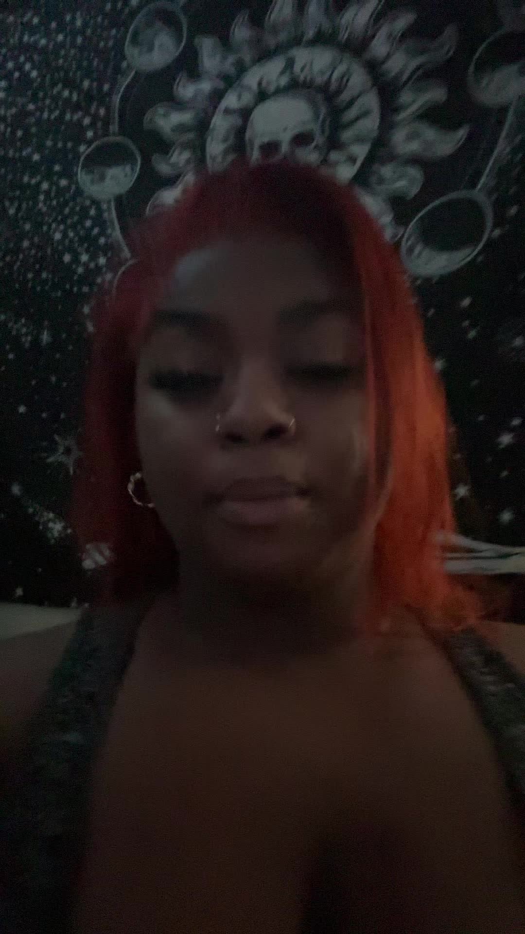 @Mj