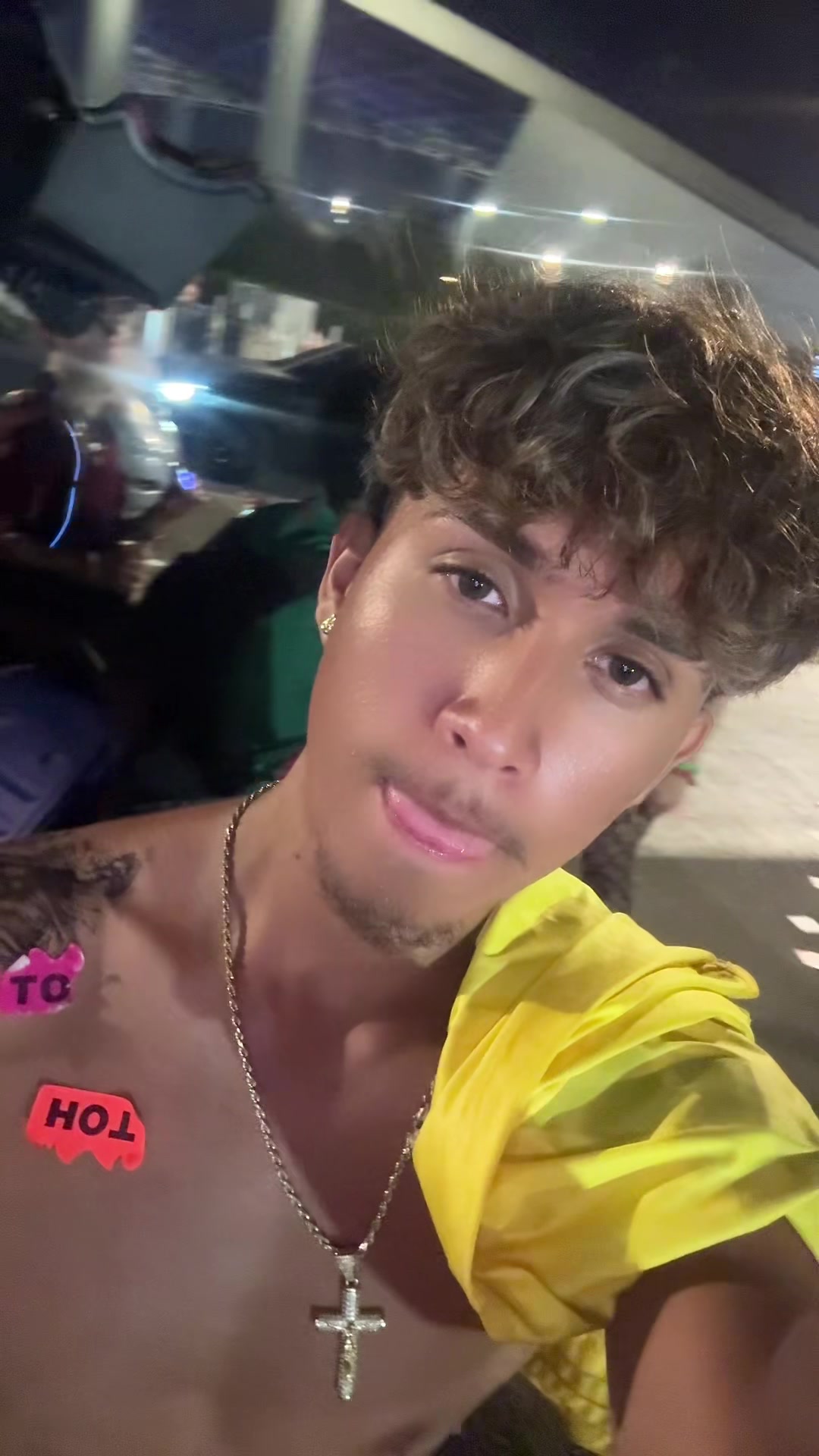 @jamezmontanoo