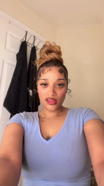@DA BADDEST😍🖤🇨🇺