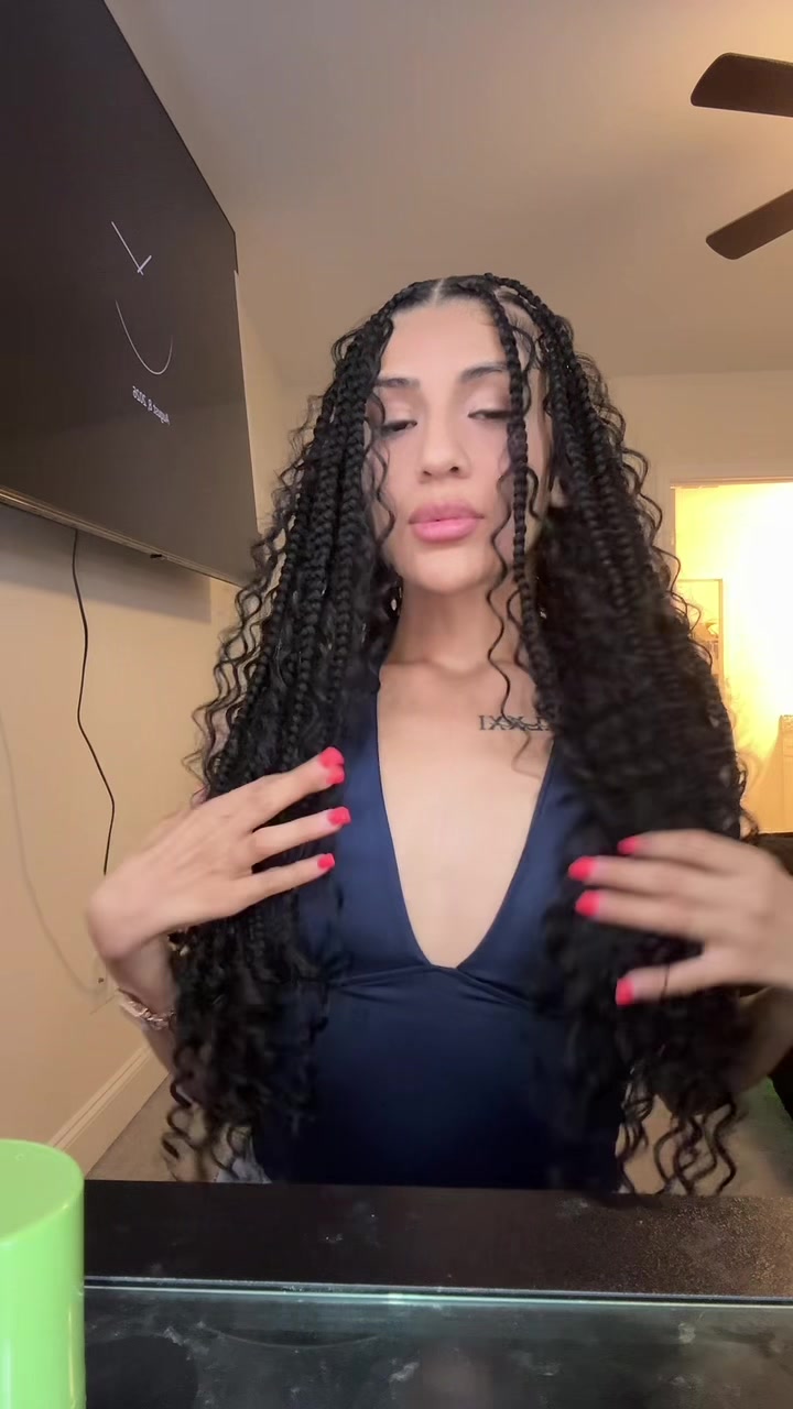 @blushay1