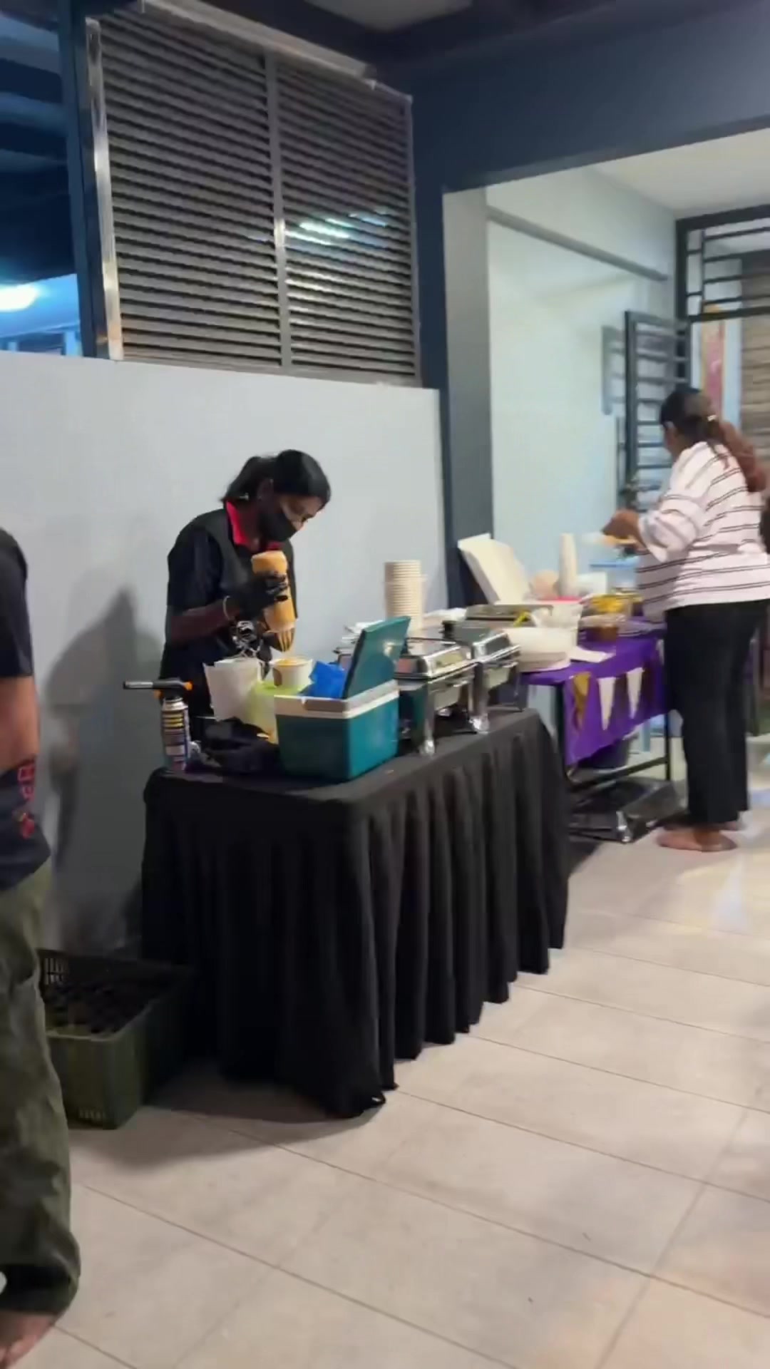 @ɹ. ɐ .ɥ .ɐ .ʍ .ɐ . ſ 🇳🇿🇲🇾