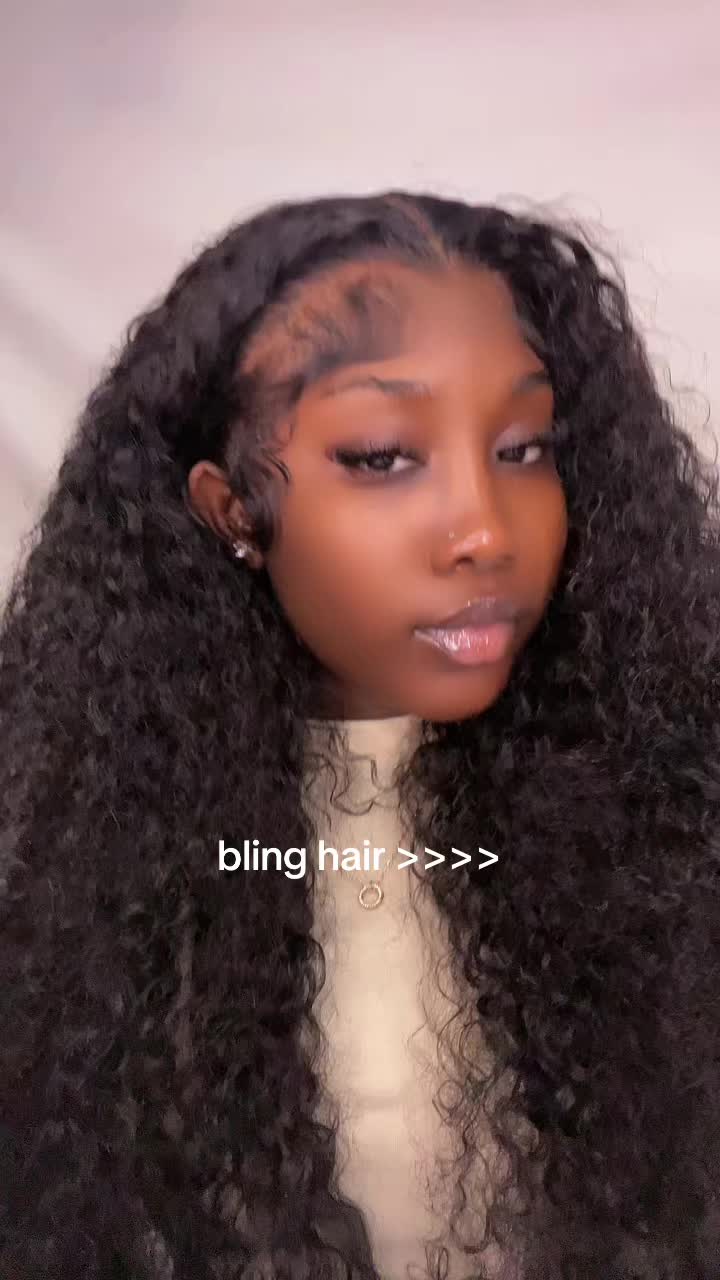 @Kay Tren&eacute;e
