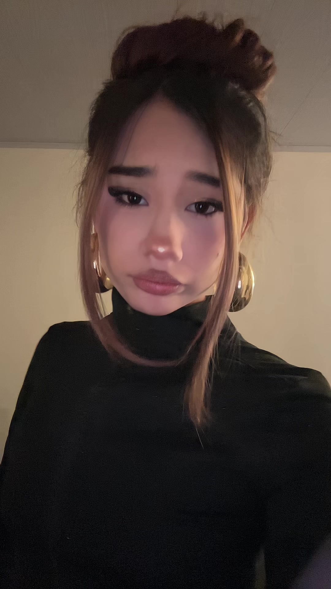 @𝐿𝑎𝑢𝑟𝑎 𝐺𝑎𝑙𝑣𝑎𝑛:)