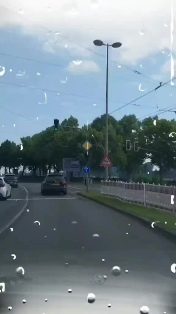 @Алиса