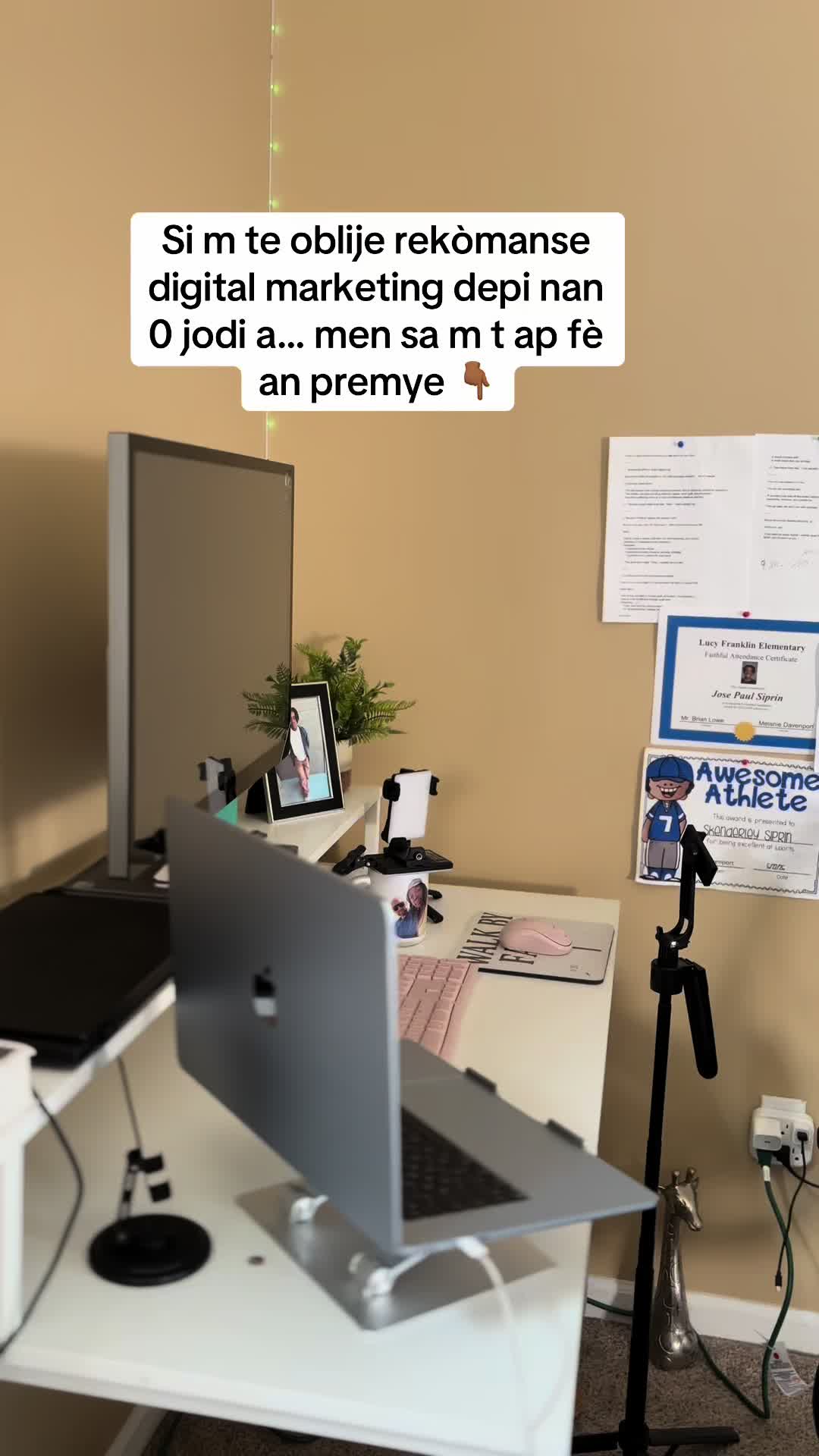 @AIFreedomWithMyjose