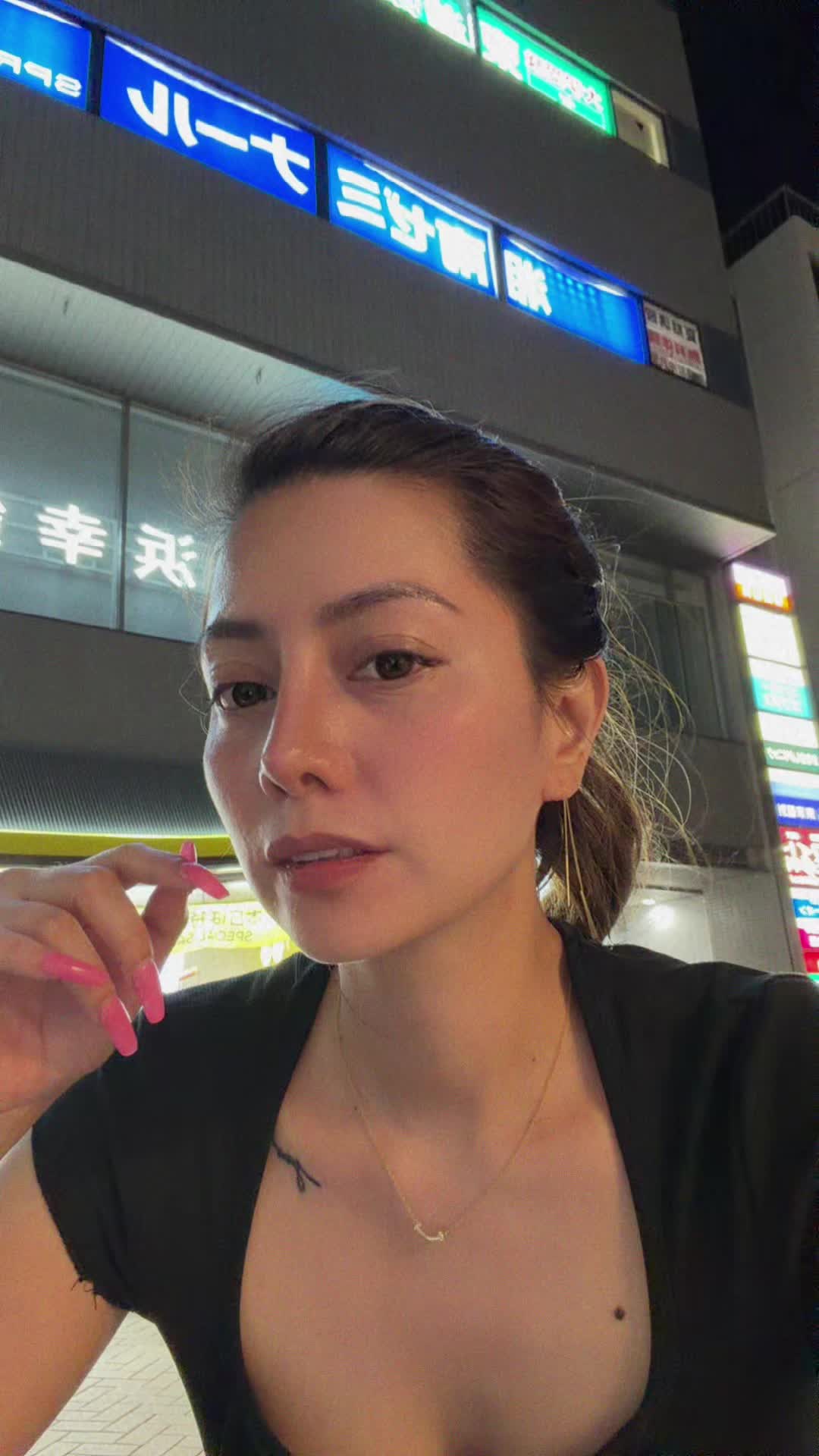 @Nadine