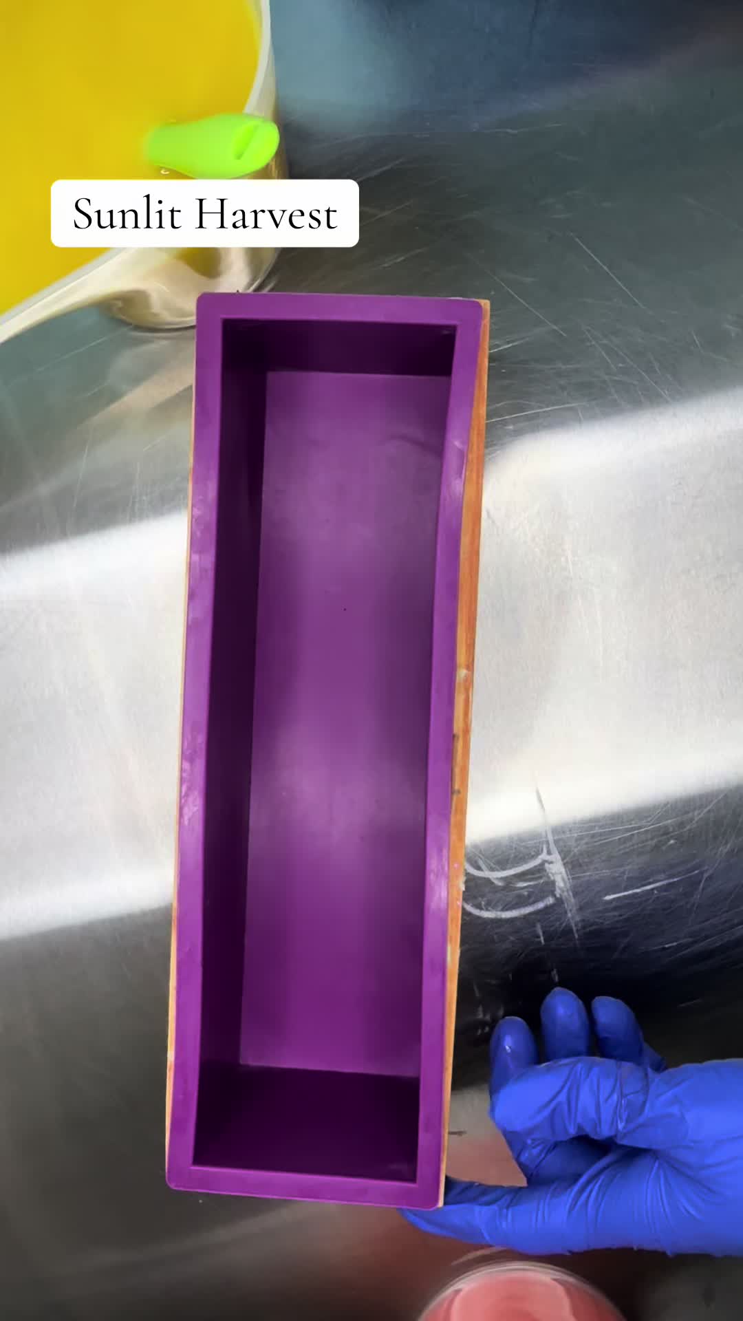 @Slow Buzz Soap
