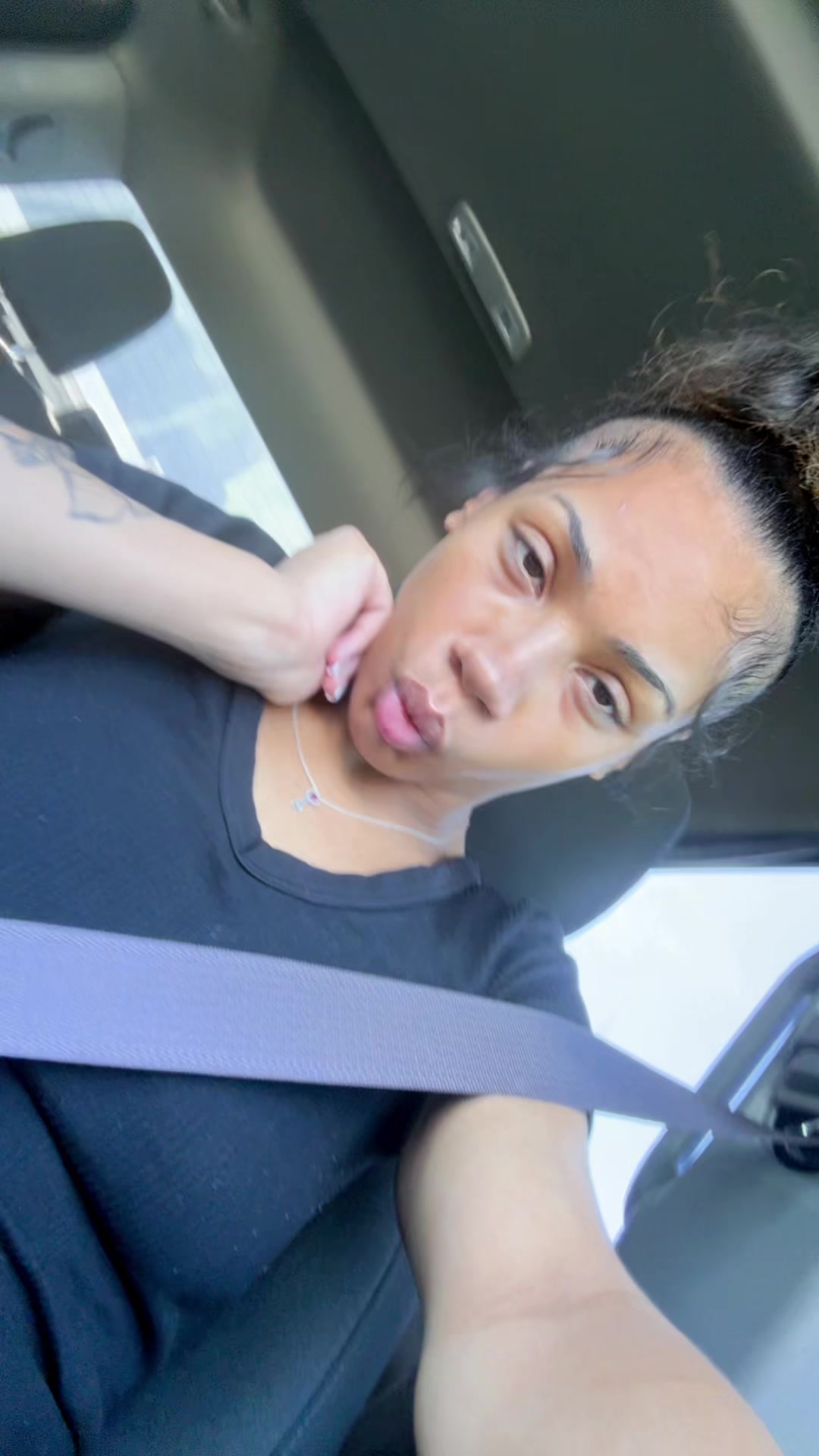 @lovefo.niyah