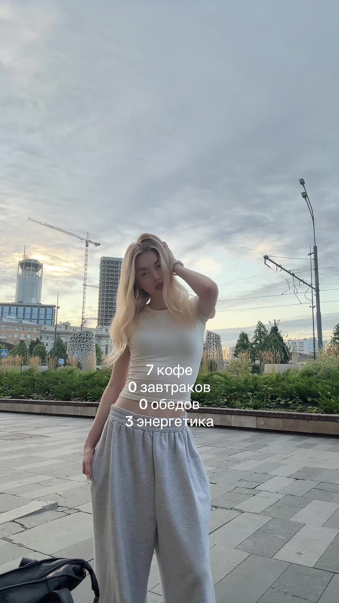 @лилуна