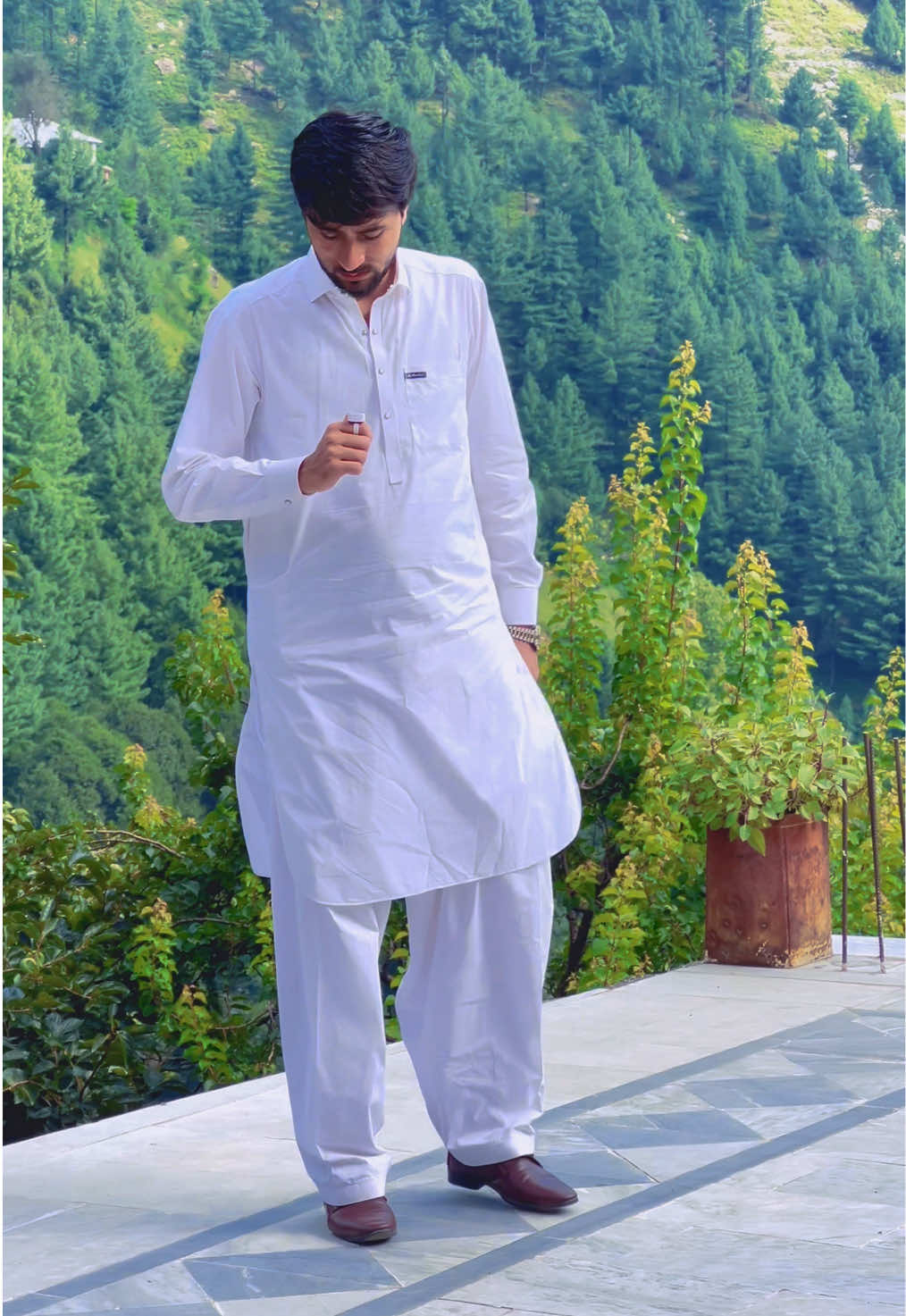 @Mian atta ullah khan 🇪🇺