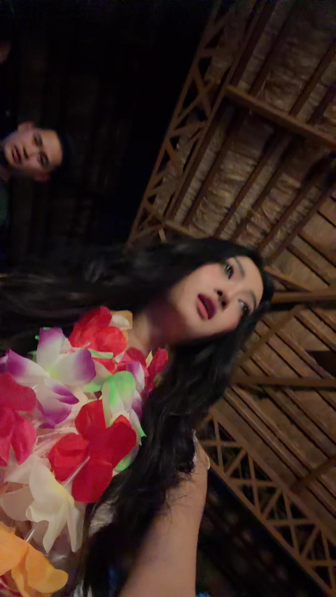 @Ayah Flores