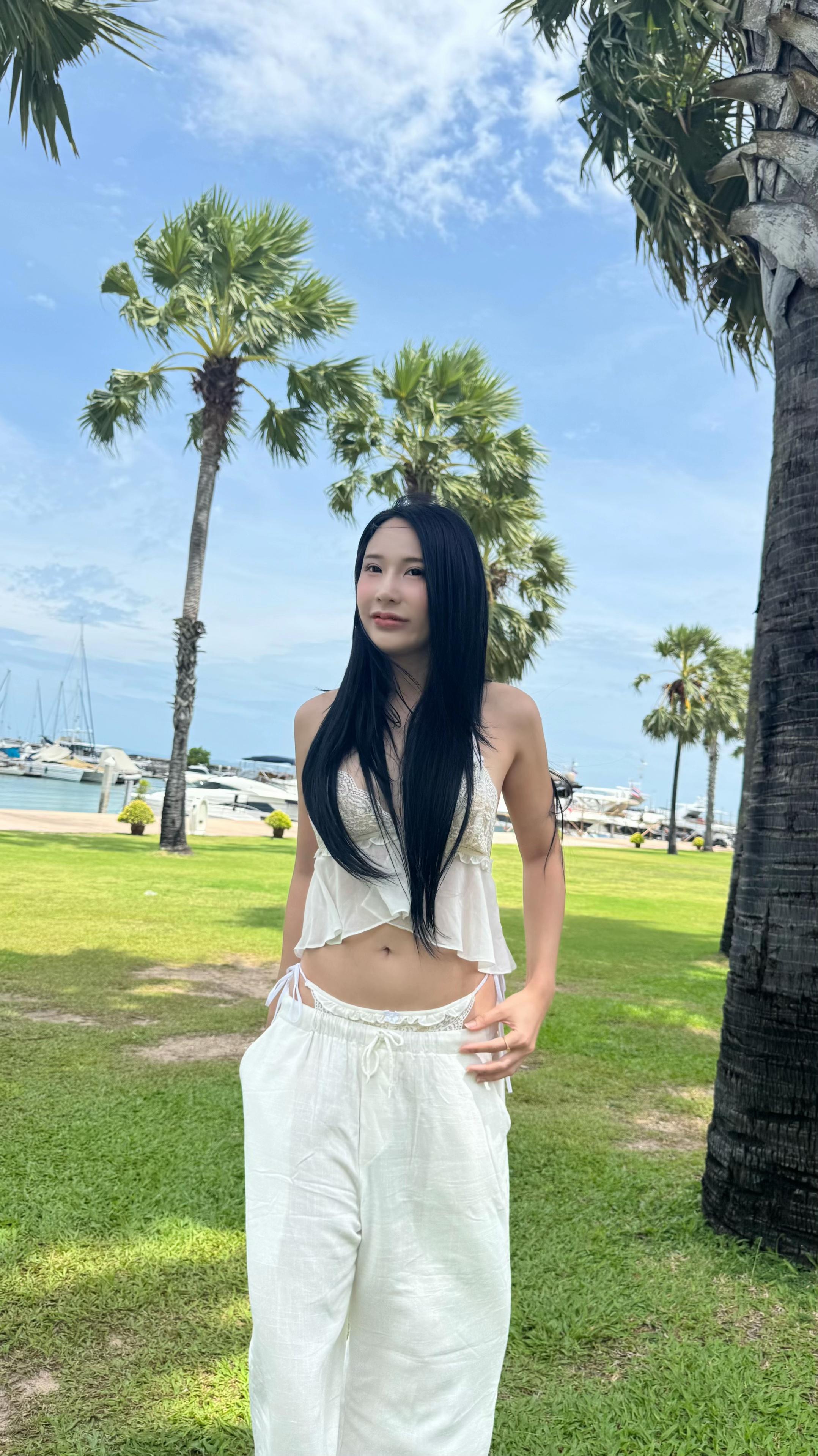 @เฌอณิลิณร์🐰🌸