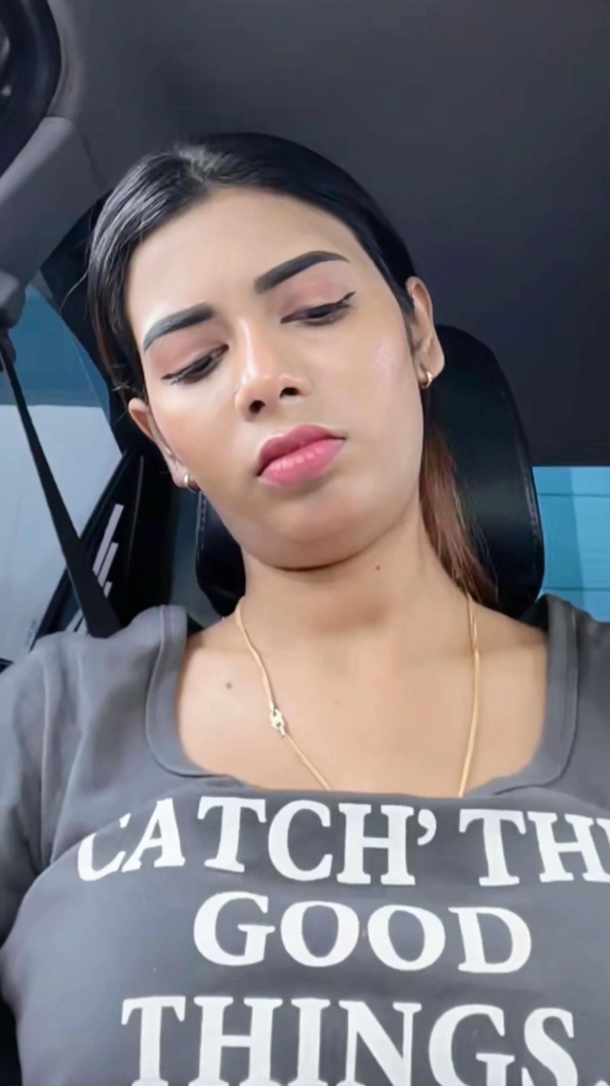 @SHALiNi