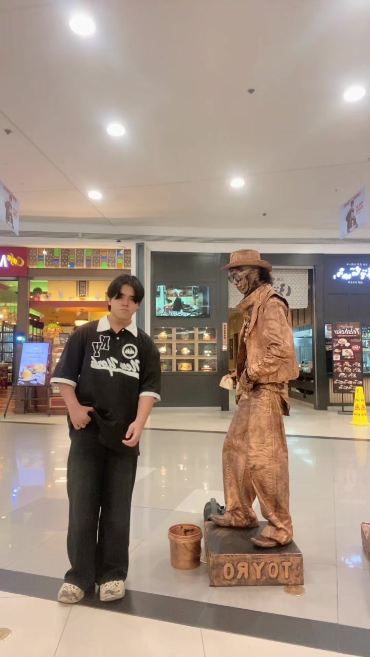 @TOYRO