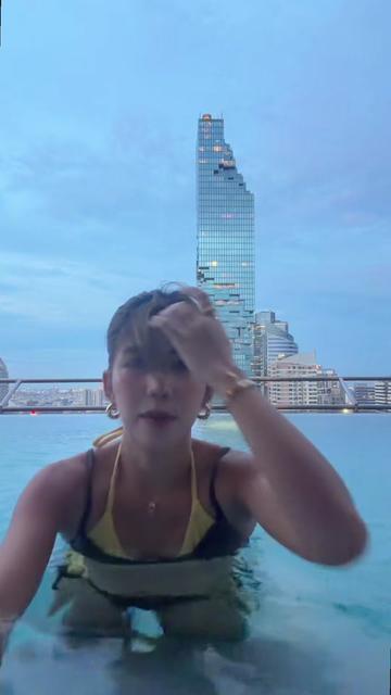 @Maureen | Travel & Lifestyle