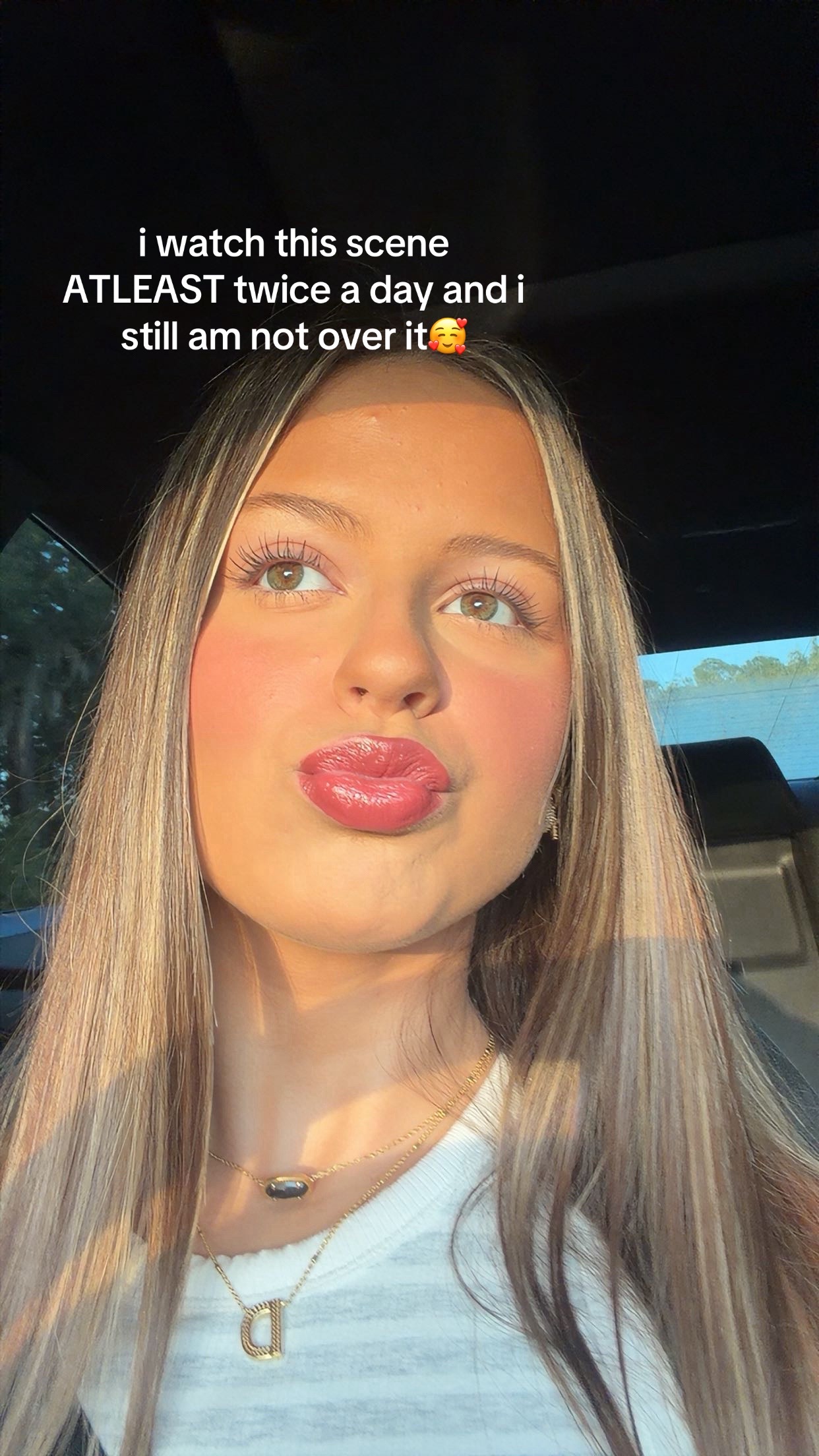 @xoxofunnyandawesomegirl