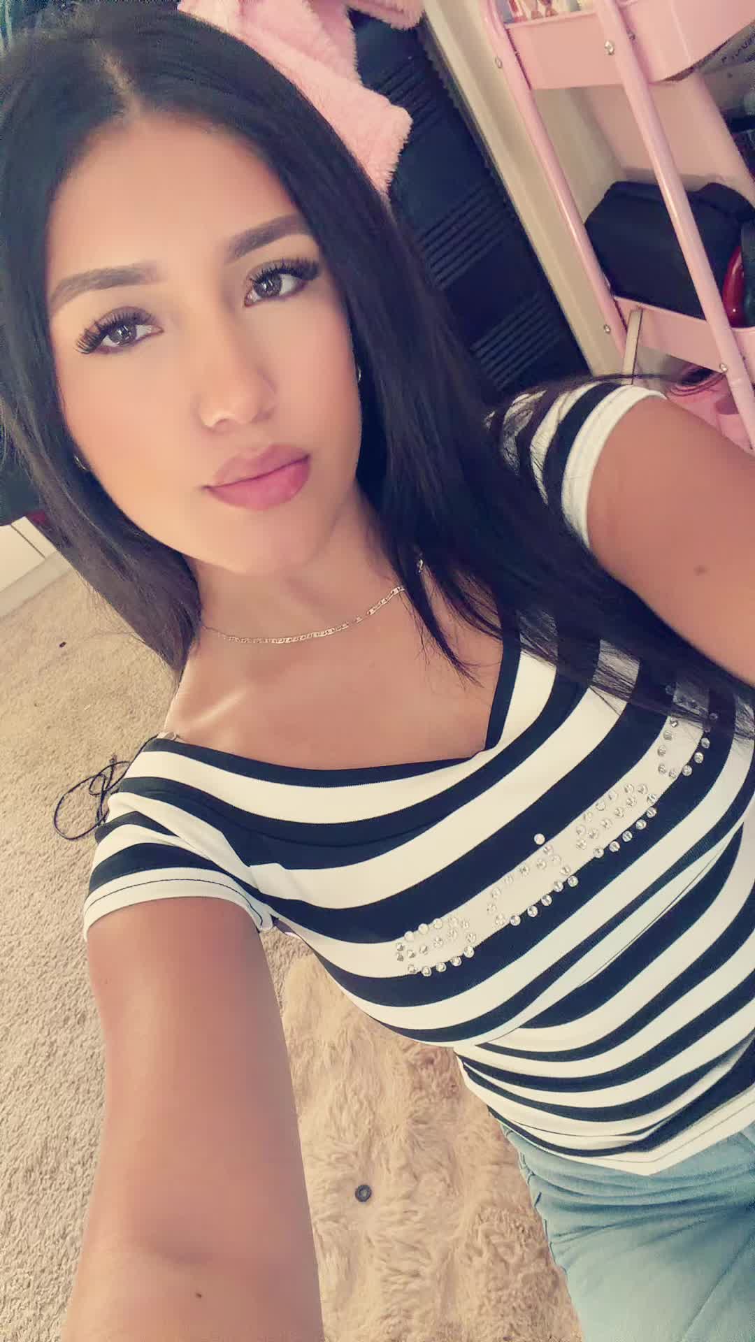 @Selena