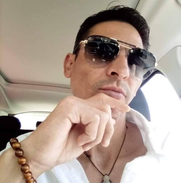@Carlos Alberto  te sigue