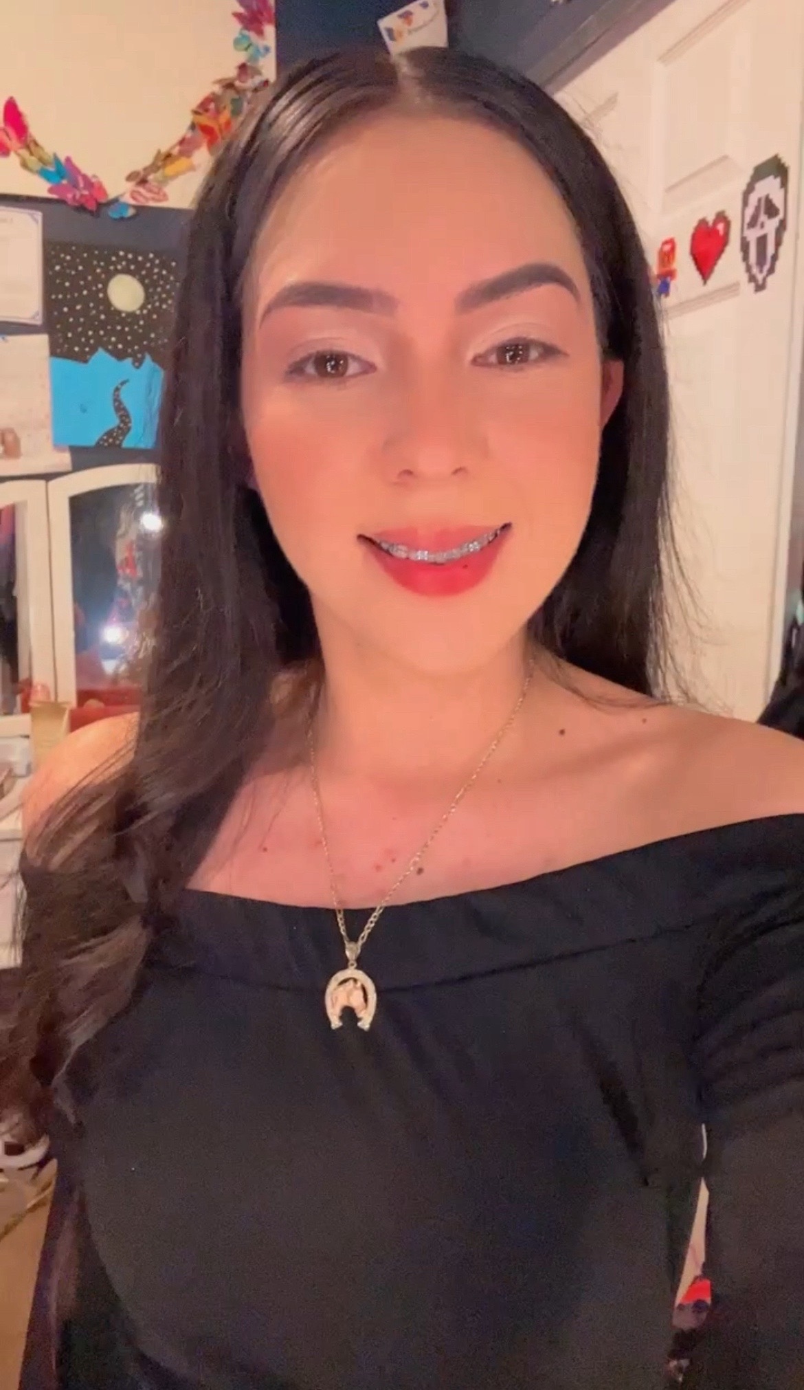 @️　 　  ️Velinda