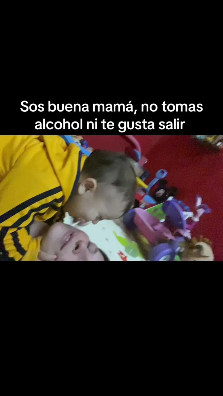 @Ari Acu&ntilde;a