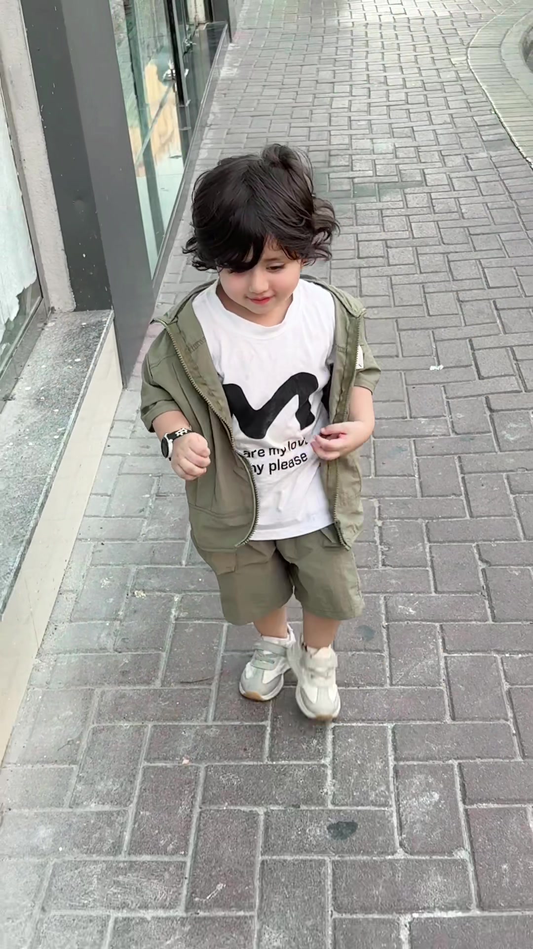 @Awwad Qaisar