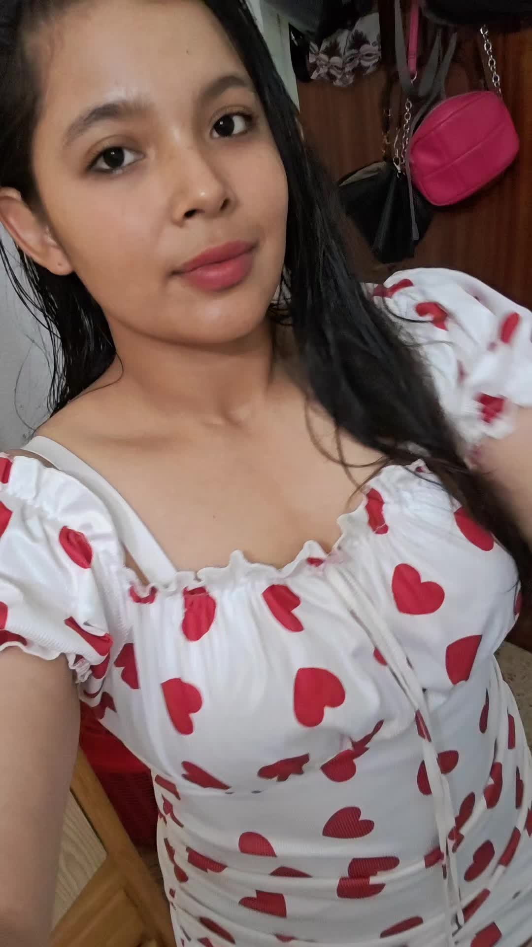 @Lesly Donaire✨🍓🇭🇳💙