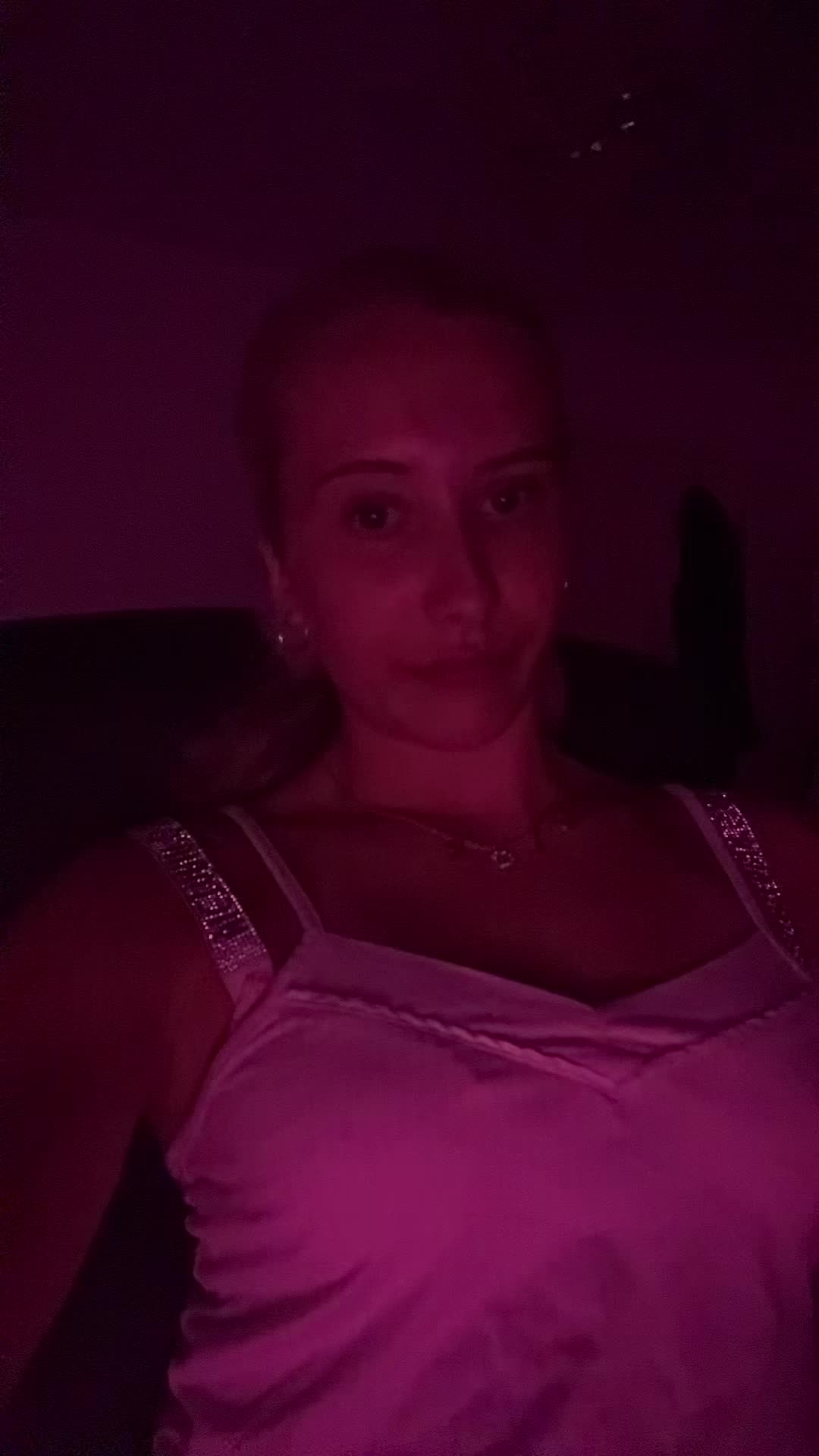 @𝑳𝒊𝒍𝒚 🍸