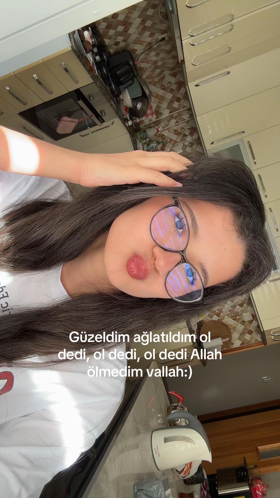 @𝜗𝜚⋆𝓔𝓫𝓻𝓪𝓻⋆. 𐙚