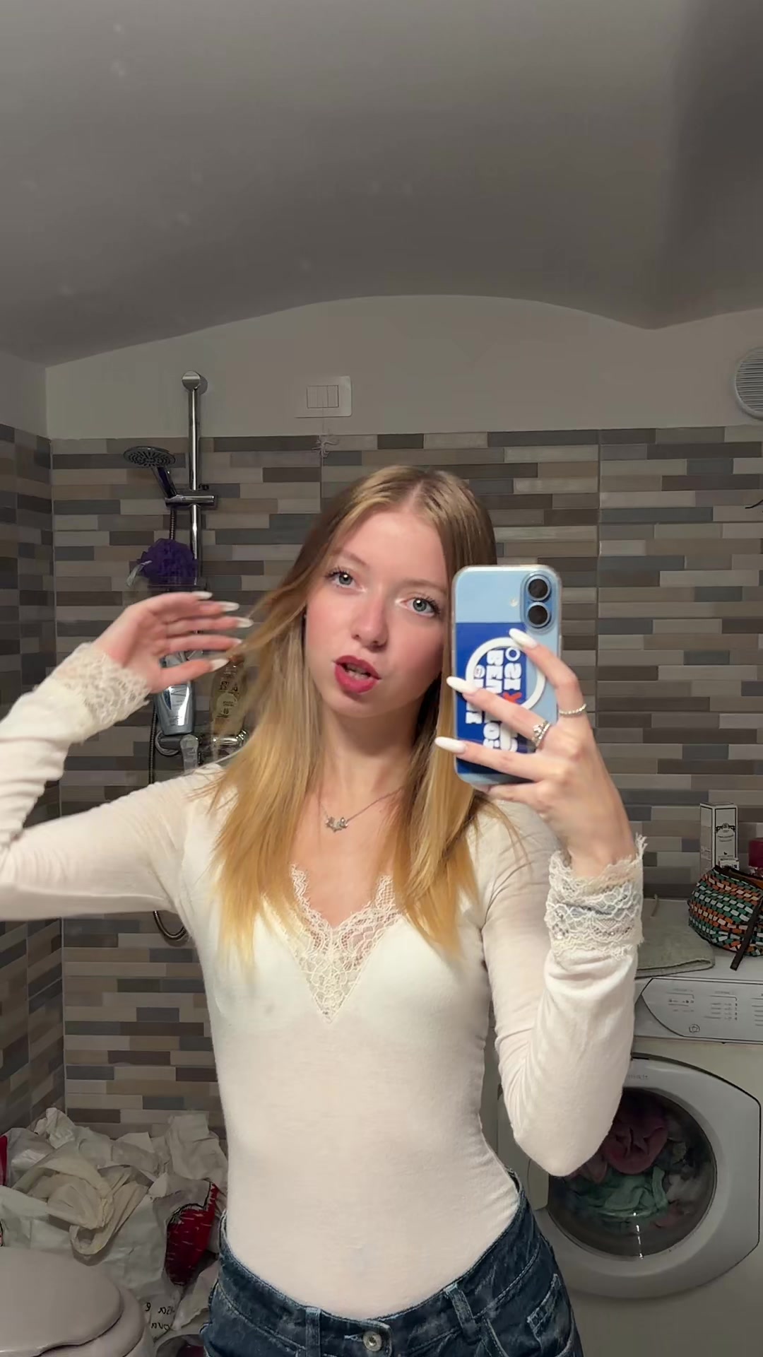 @ele🧸