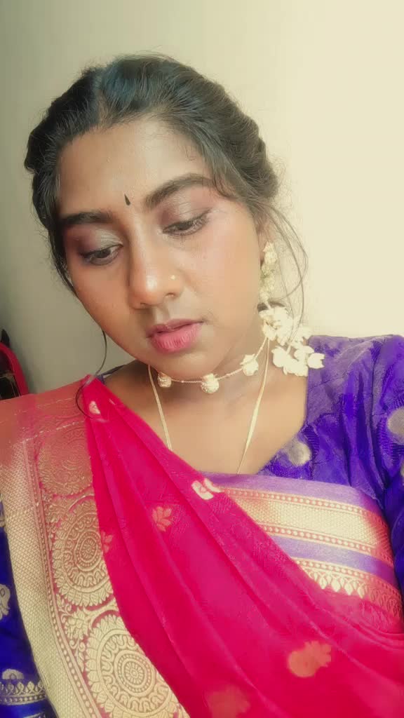@Shalu | ஷாலினி🦋
