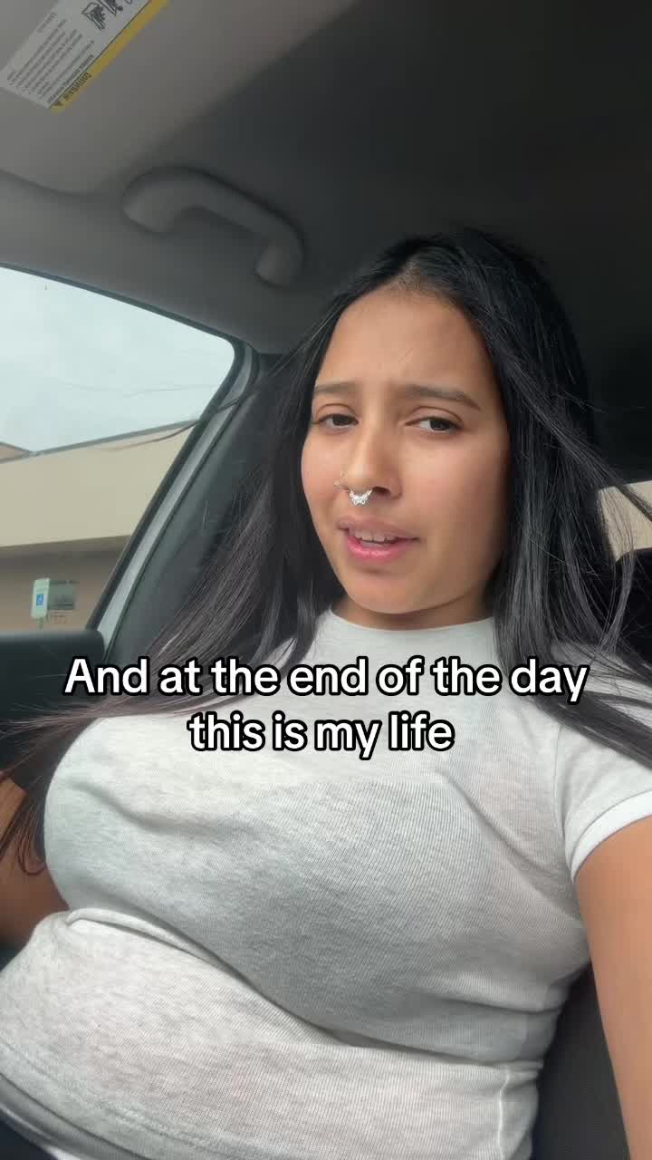 @Chela101502