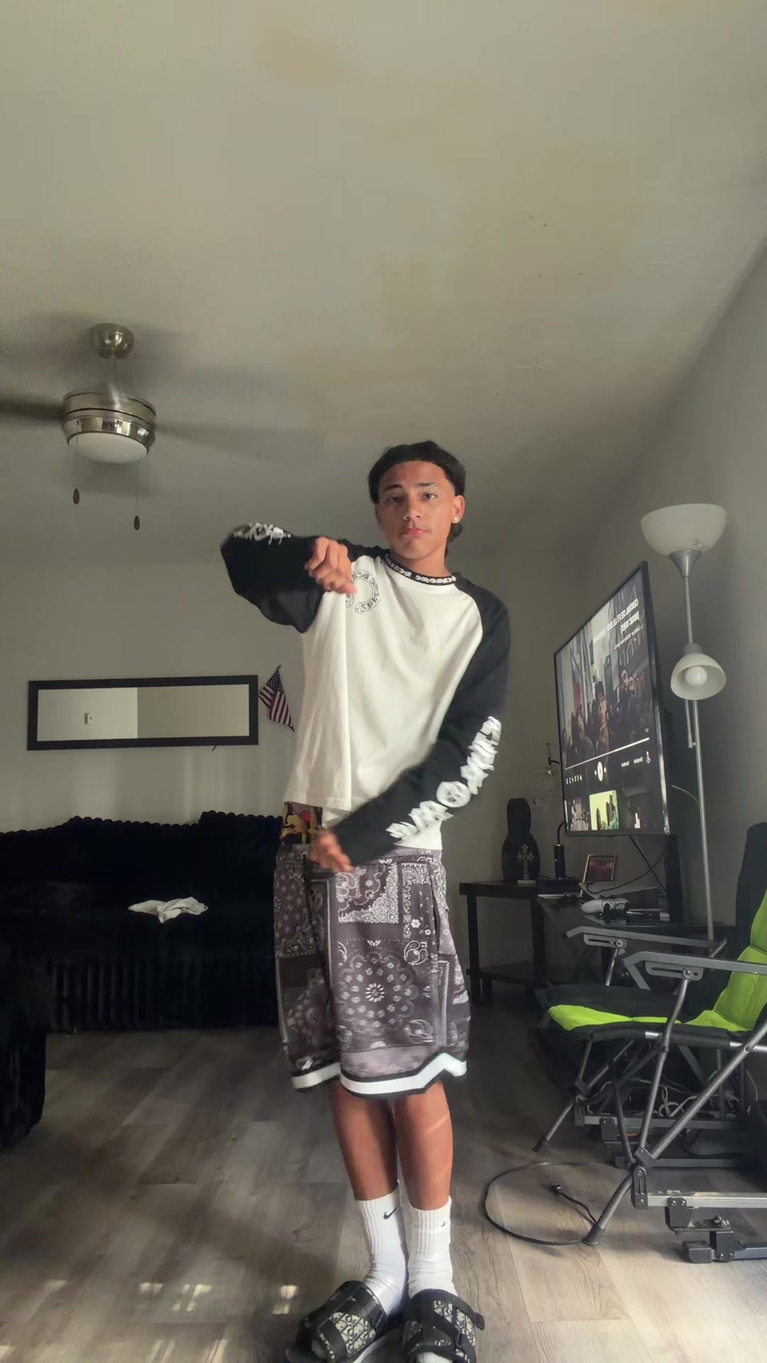 @Zurdo.