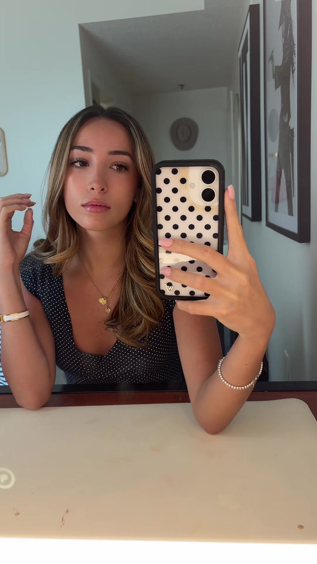 @chloe white