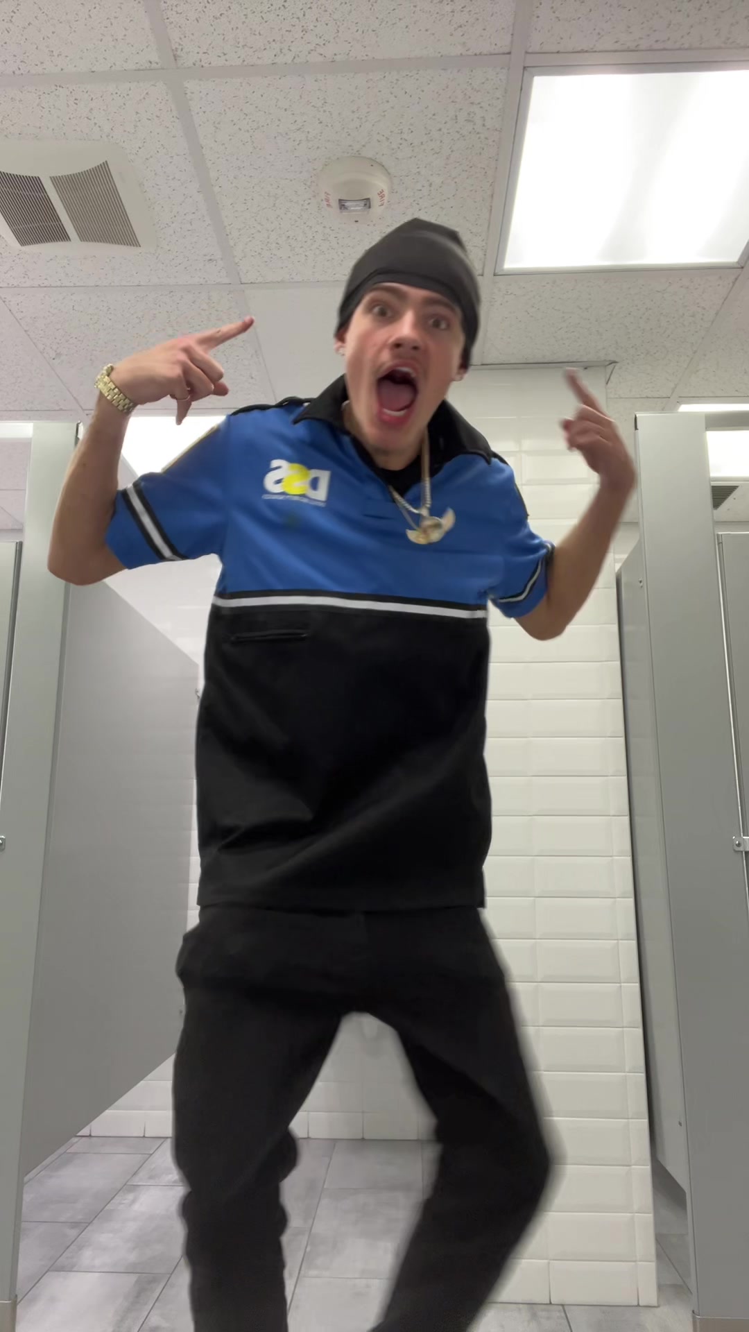 @&Ntilde;&iuml;&ccedil;k🕴️
